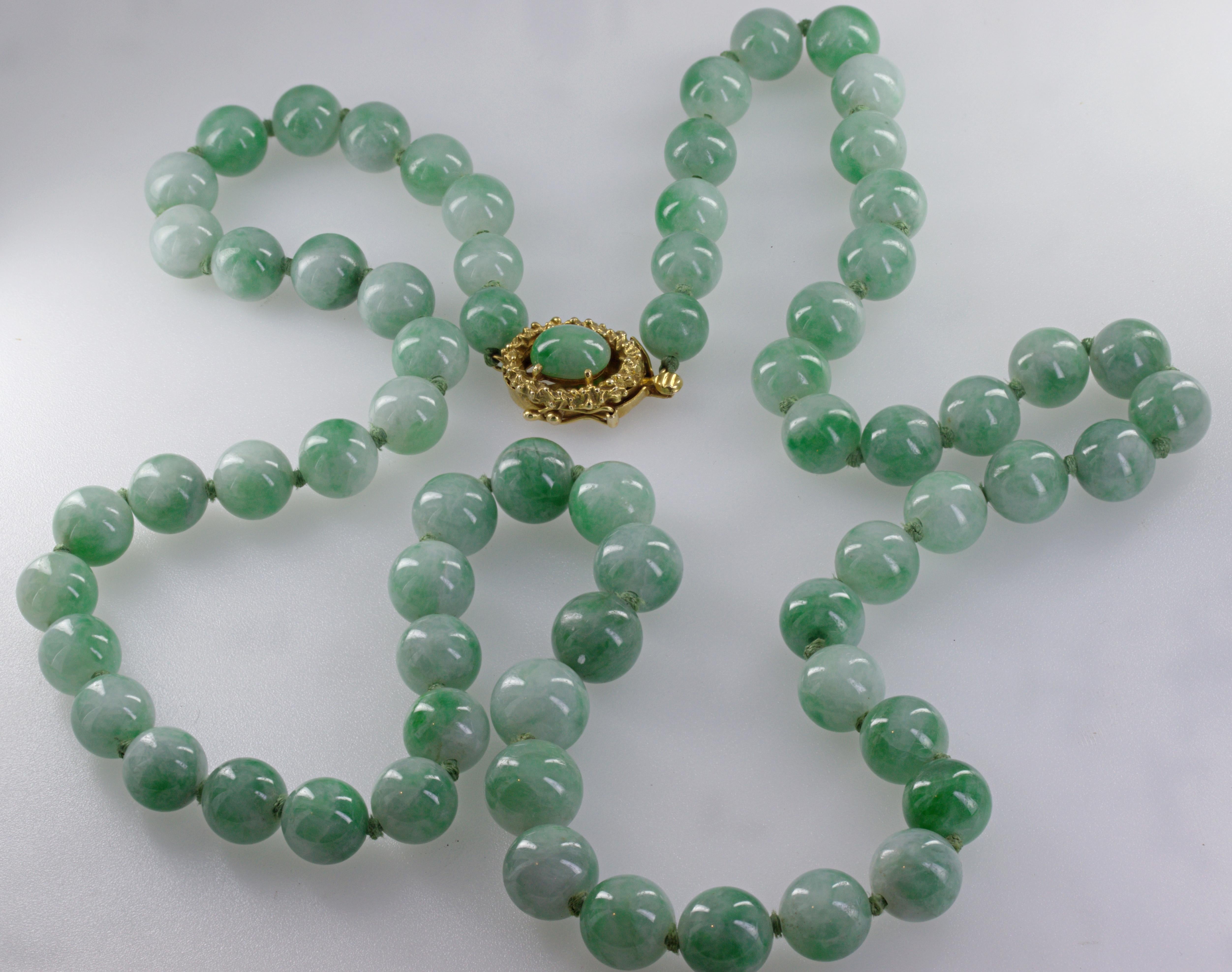 Mason Kay Certified Natural Jadeite Jade Bead, 14K Yellow Gold Necklace For Sale 4