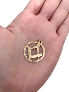 Masonic 9 Karat Gold Square and Compasses Charm Pendant