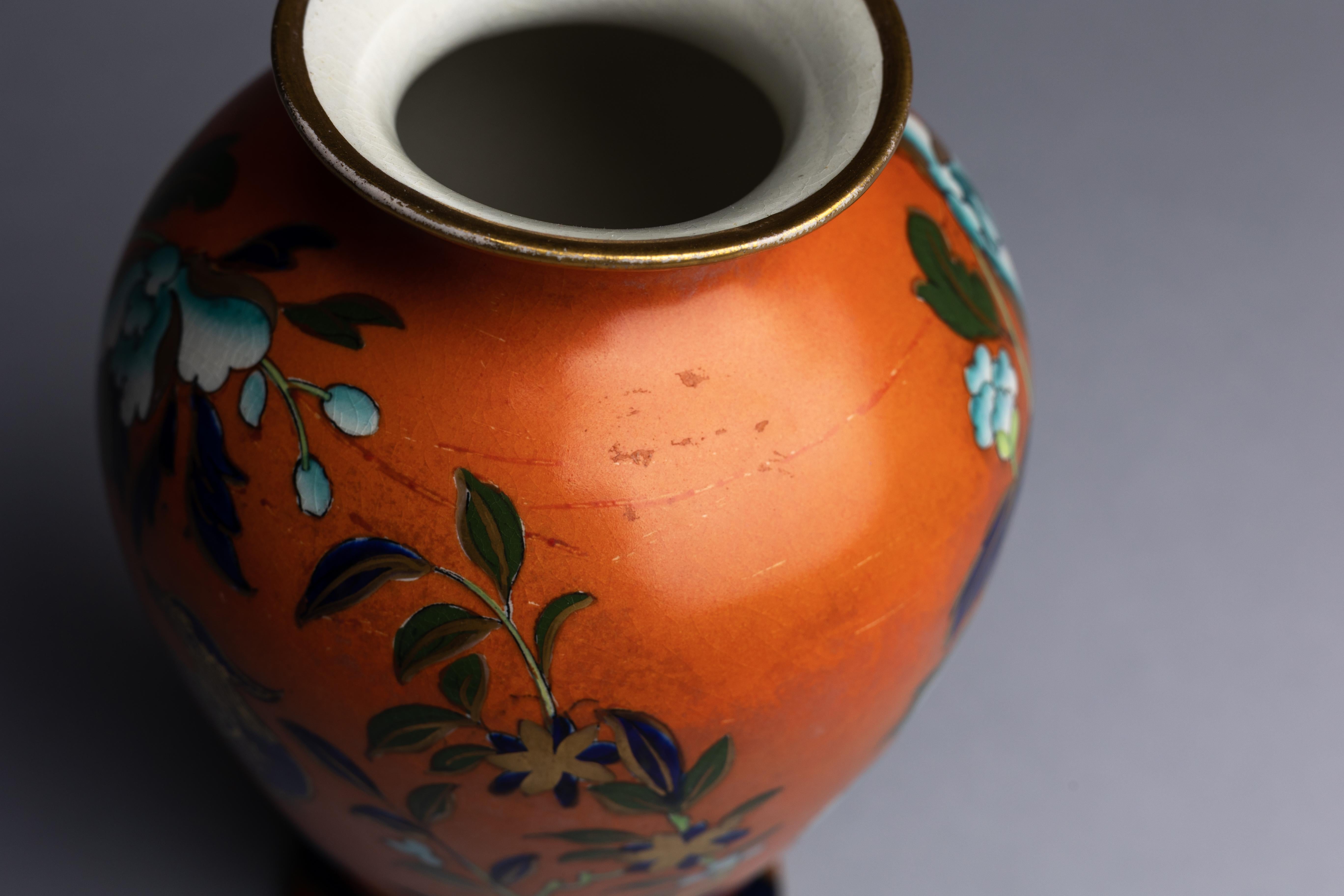 Hand-Painted Mason's Ashworth Orange Ironstone 'Pheasant' Baluster Vase For Sale