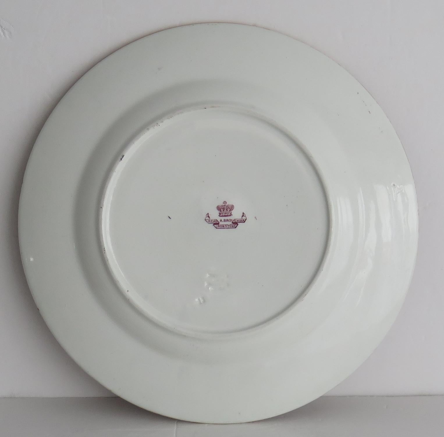 Mason's Ashworth's Ironstone Dinner Plate in Coloured Wall Pattern, circa 1870 For Sale 3