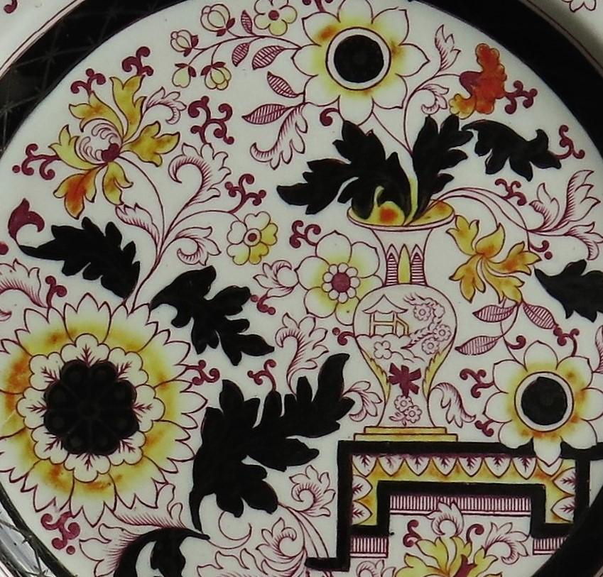 Mason's Ashworths Large Ironstone Dinner Plate Old Japan Vase Pattern circa 1870 3