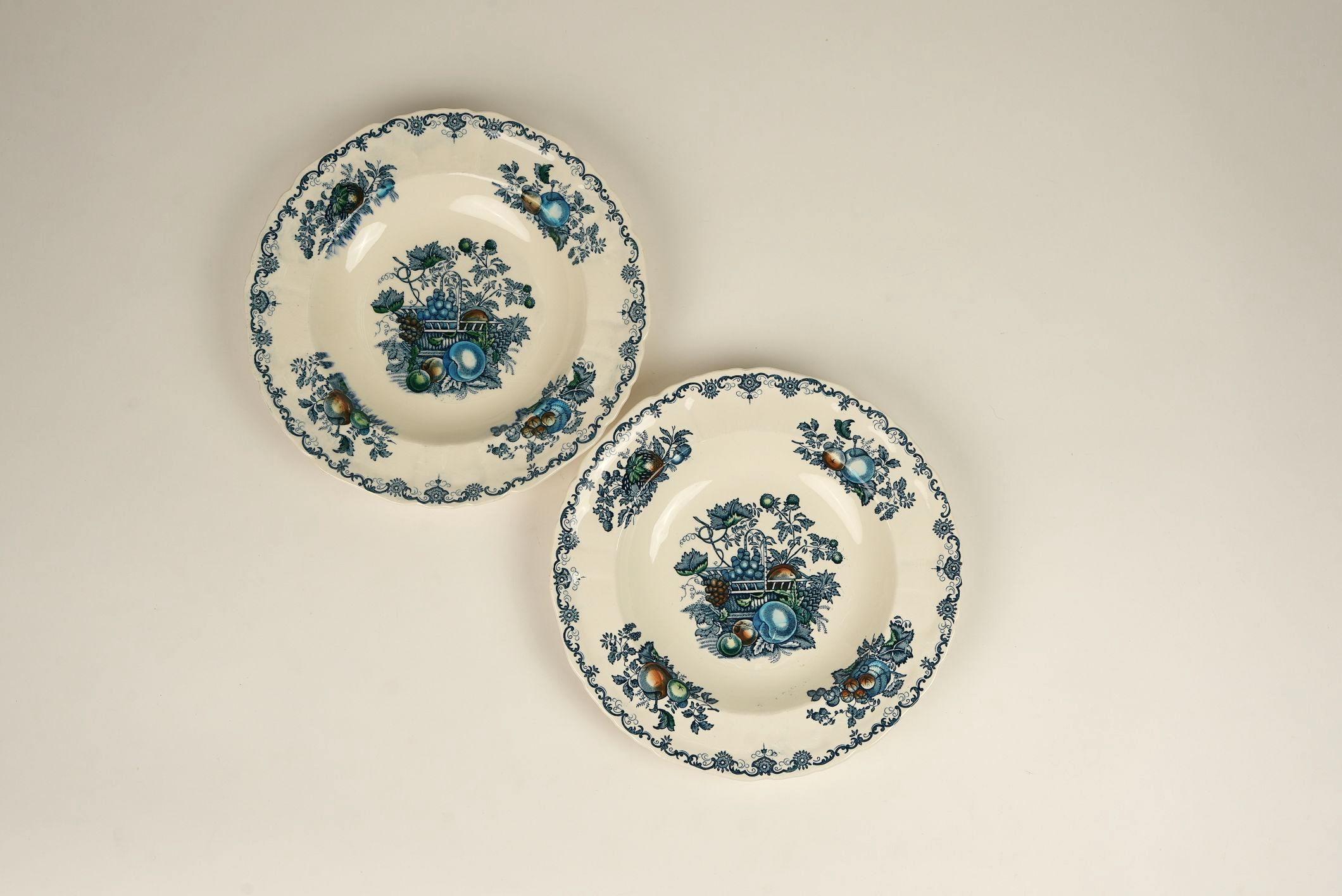 Mason's Ironstone Blaue 'Obstkorb' Suppenschalen (Regency) im Angebot