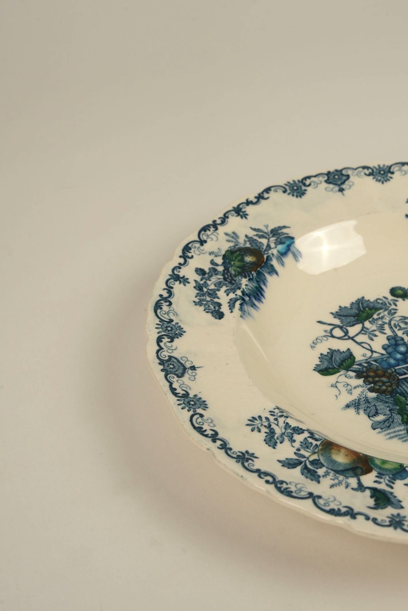 Mason's Ironstone Blaue 'Obstkorb' Suppenschalen im Angebot 1