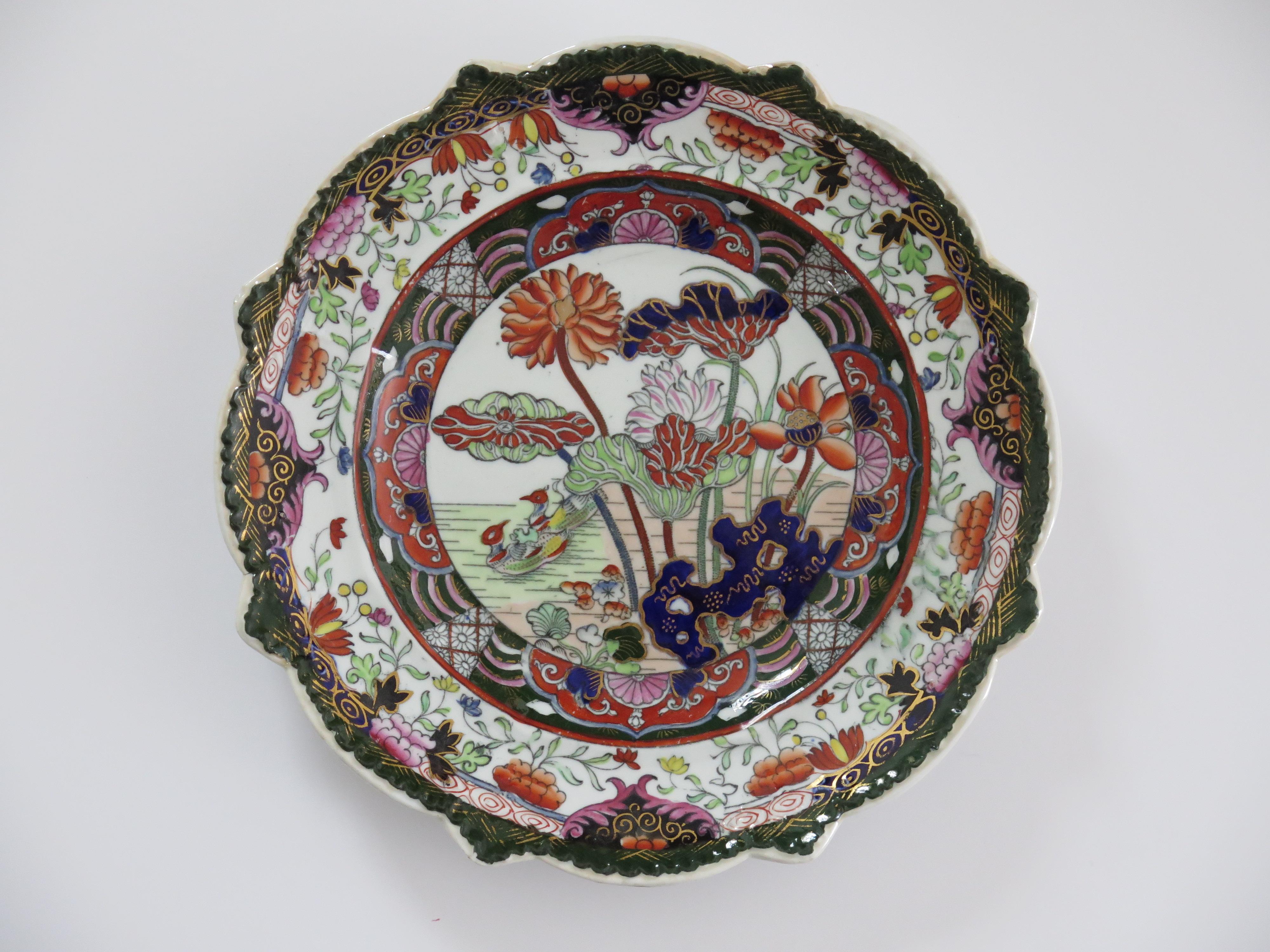 English Mason's Ironstone Cabinet Plate in Rare Muscove Duck Pattern, circa 1825 For Sale