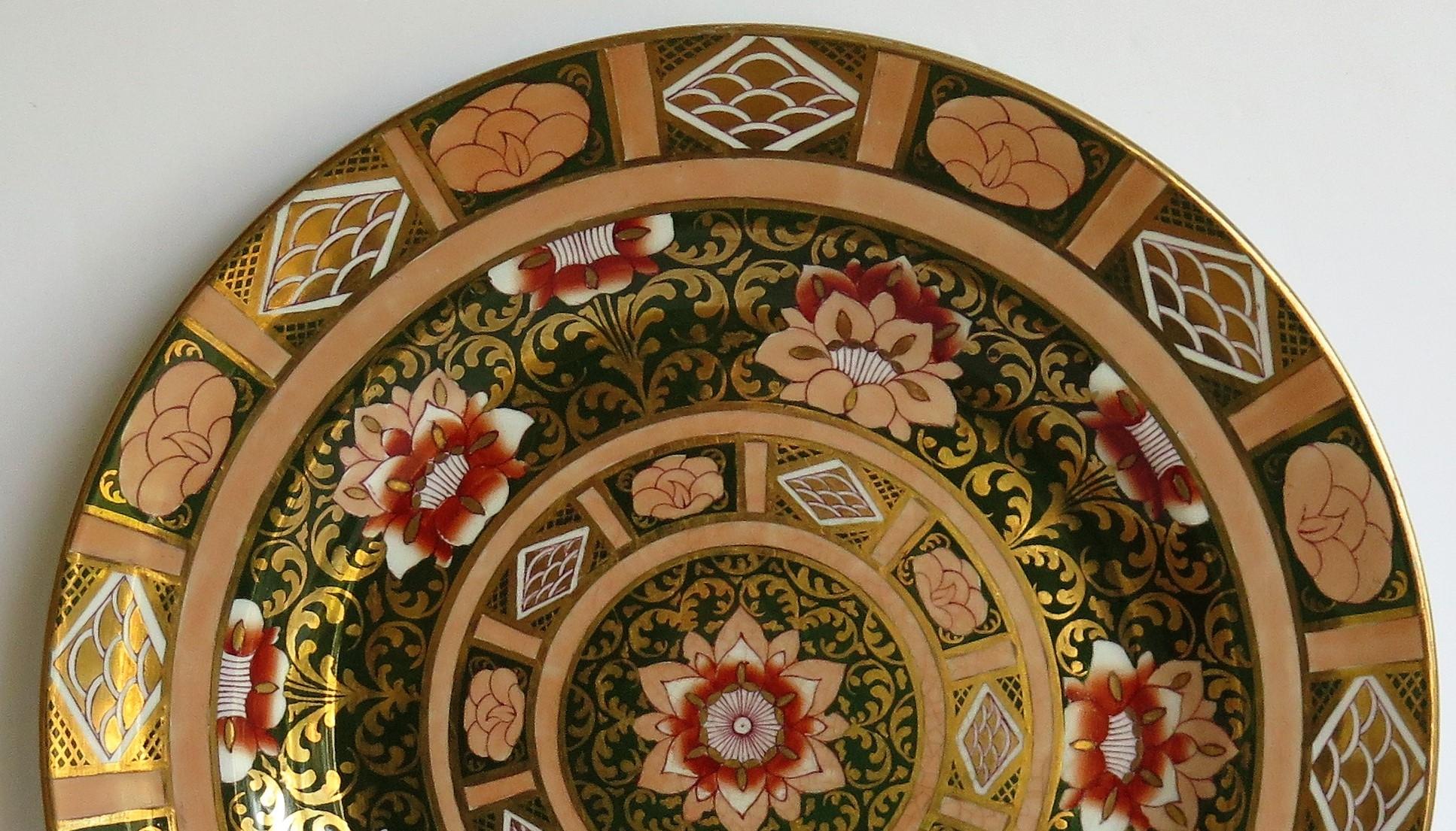 Masons Ironstone Dinner Plate with finely hand gilded pattern, circa 1895 For Sale 5