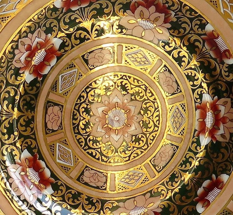 Masons Ironstone Cabinet Plate with Heavily Hand Gilded Pattern, circa 1895 For Sale 7