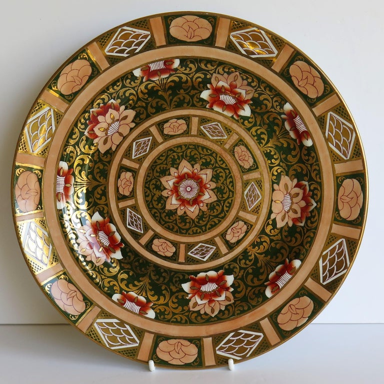 Masons Ironstone Cabinet Plate with Heavily Hand Gilded Pattern, circa 1895 In Good Condition For Sale In Lincoln, Lincolnshire