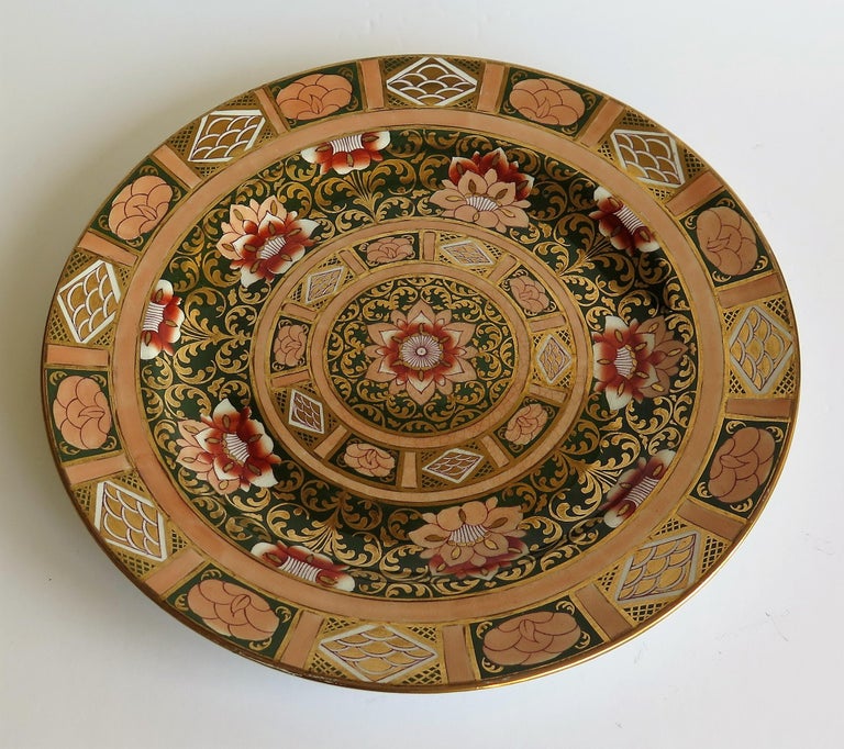 Masons Ironstone Cabinet Plate with Heavily Hand Gilded Pattern, circa 1895 For Sale 1