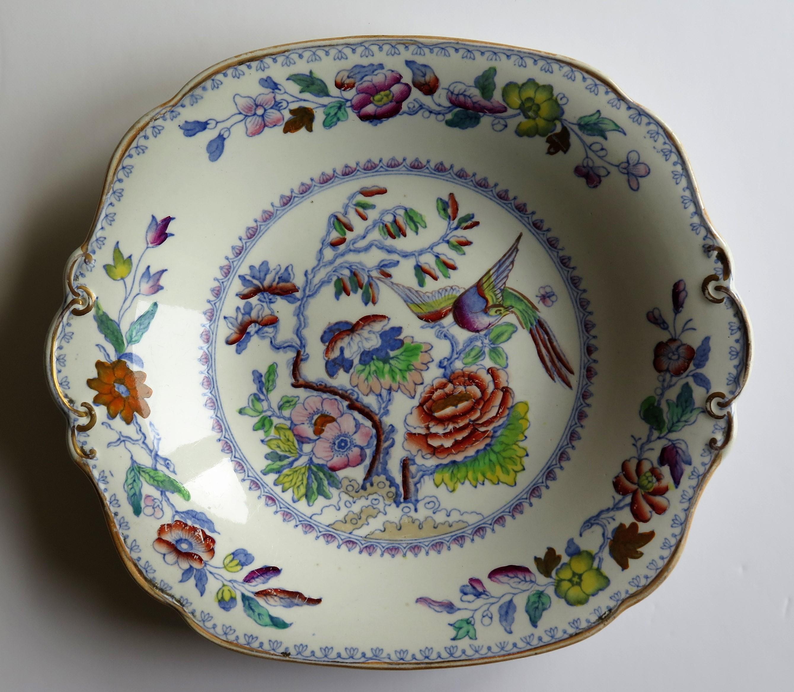 Hand-Painted Mason's Ironstone Desert Plate or Dish in Flying Bird Pattern, circa 1880