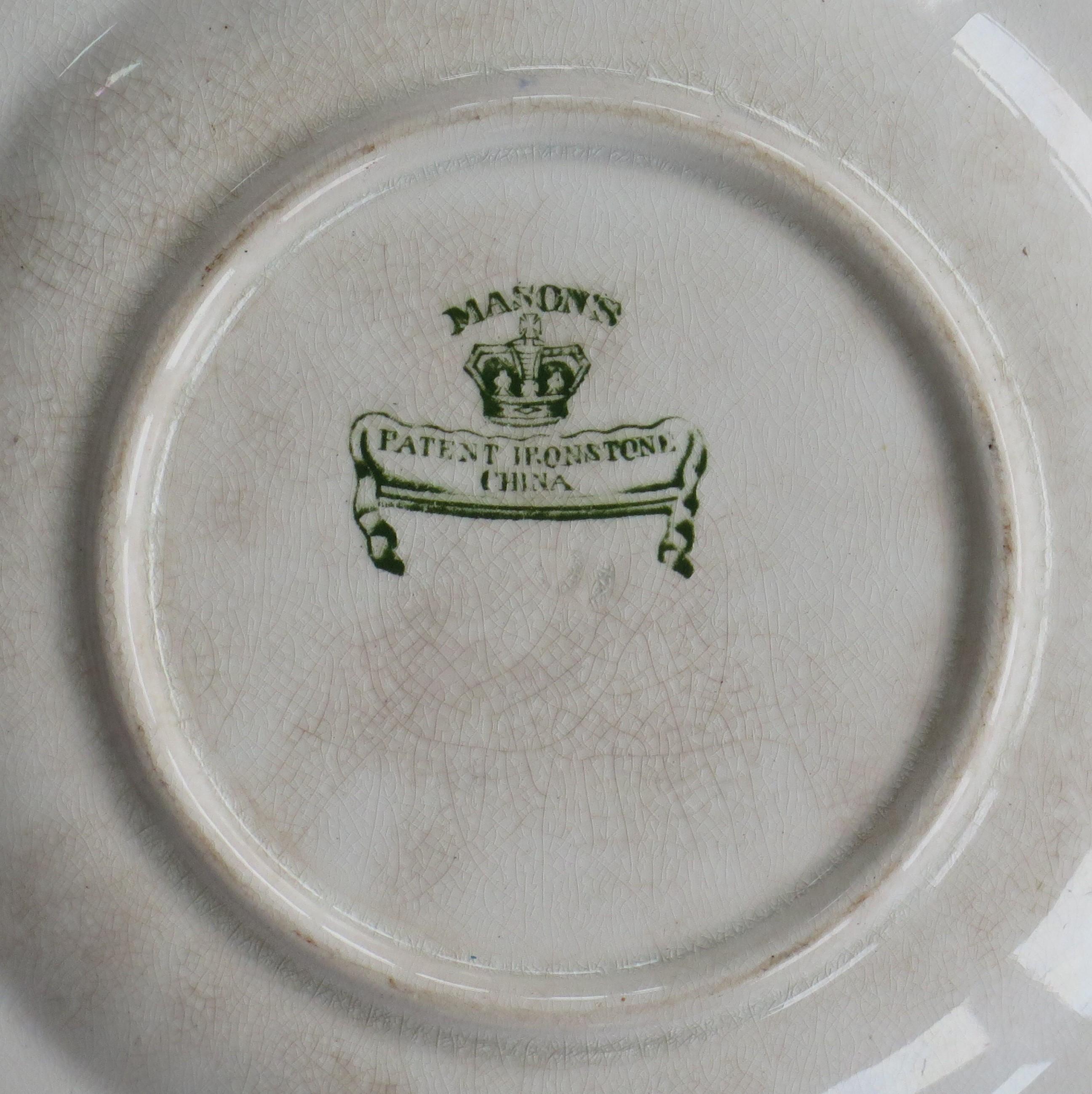 Mason's Ironstone Dinner Plate Chinoiserie peinte à la main sur fond noir, vers 1845 en vente 1