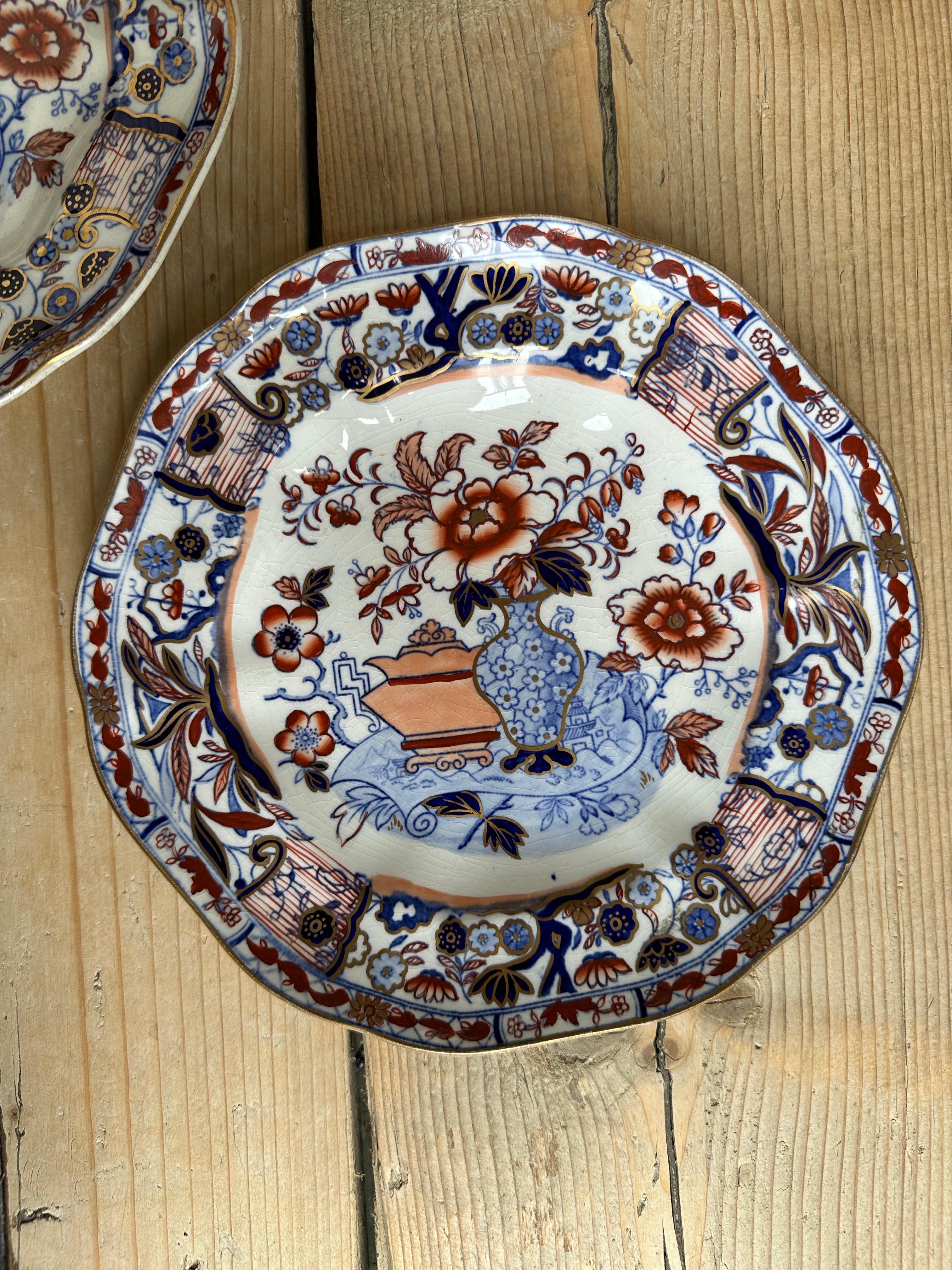 Mason's Ironstone Imari Plates, Set of 2, Circa 1900 (Frühviktorianisch) im Angebot