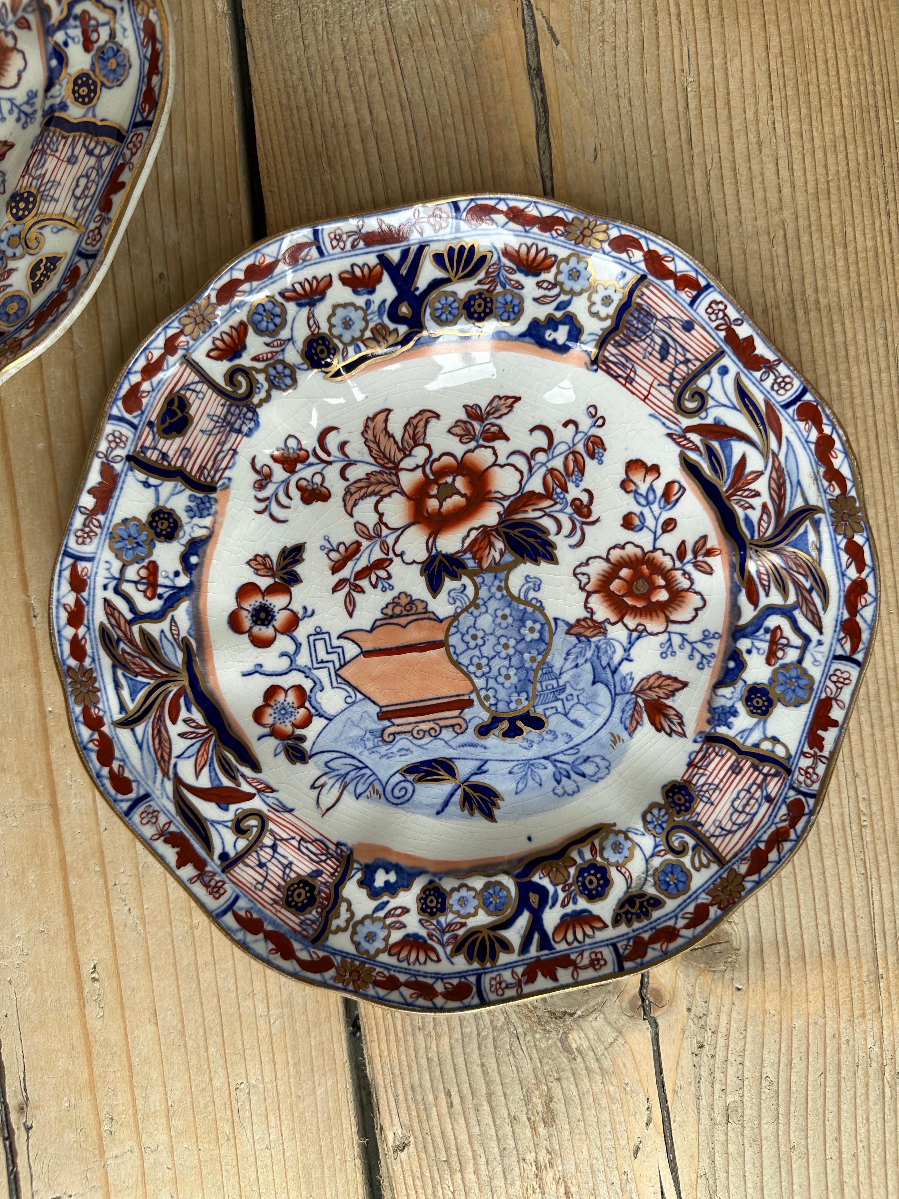 Mason's Ironstone Imari Plates, Set of 2, Circa 1900 im Zustand „Gut“ im Angebot in Worcester Park, GB