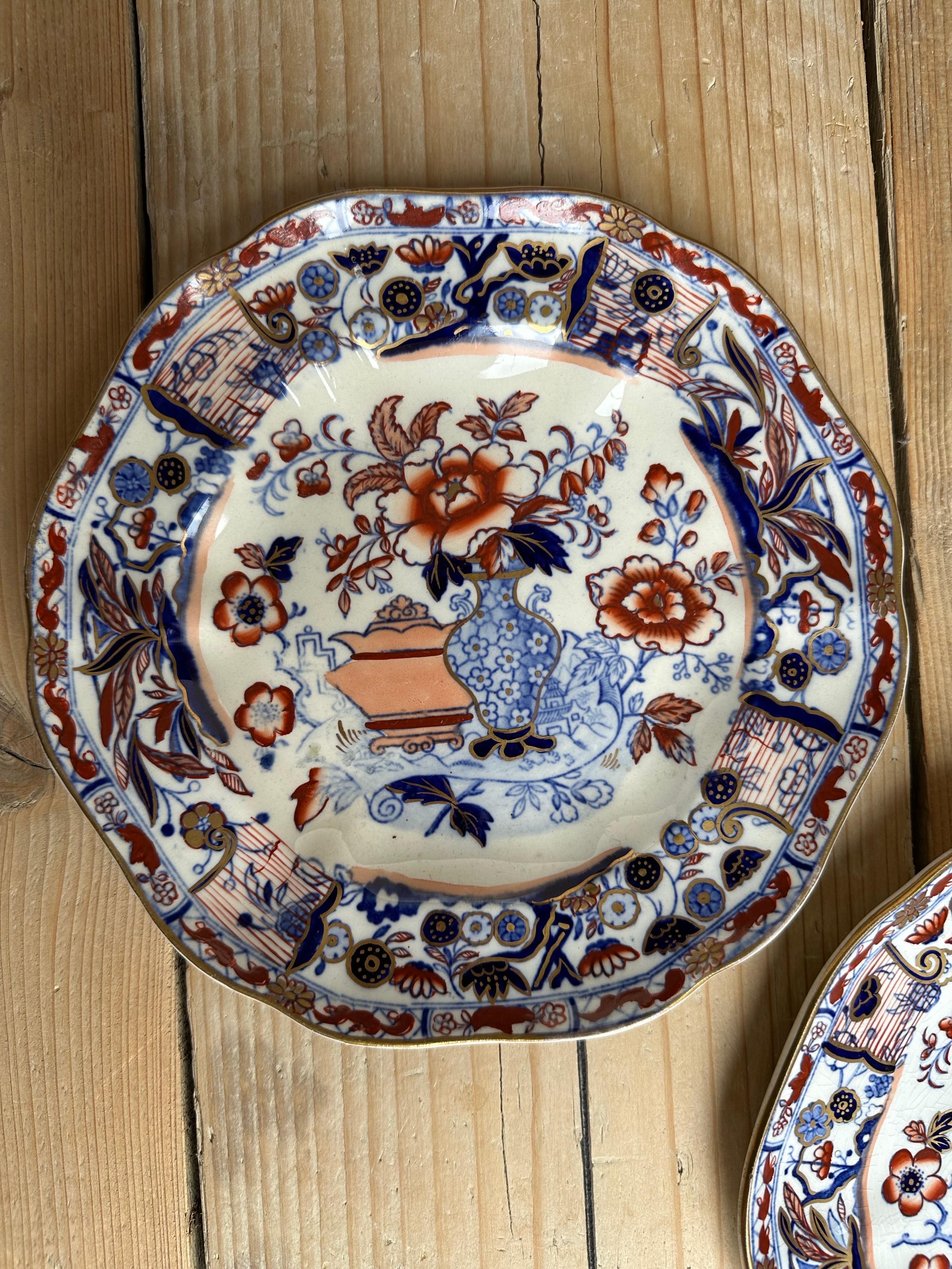 Mason's Ironstone Imari Plates, Set of 2, Circa 1900 (Frühes 20. Jahrhundert) im Angebot
