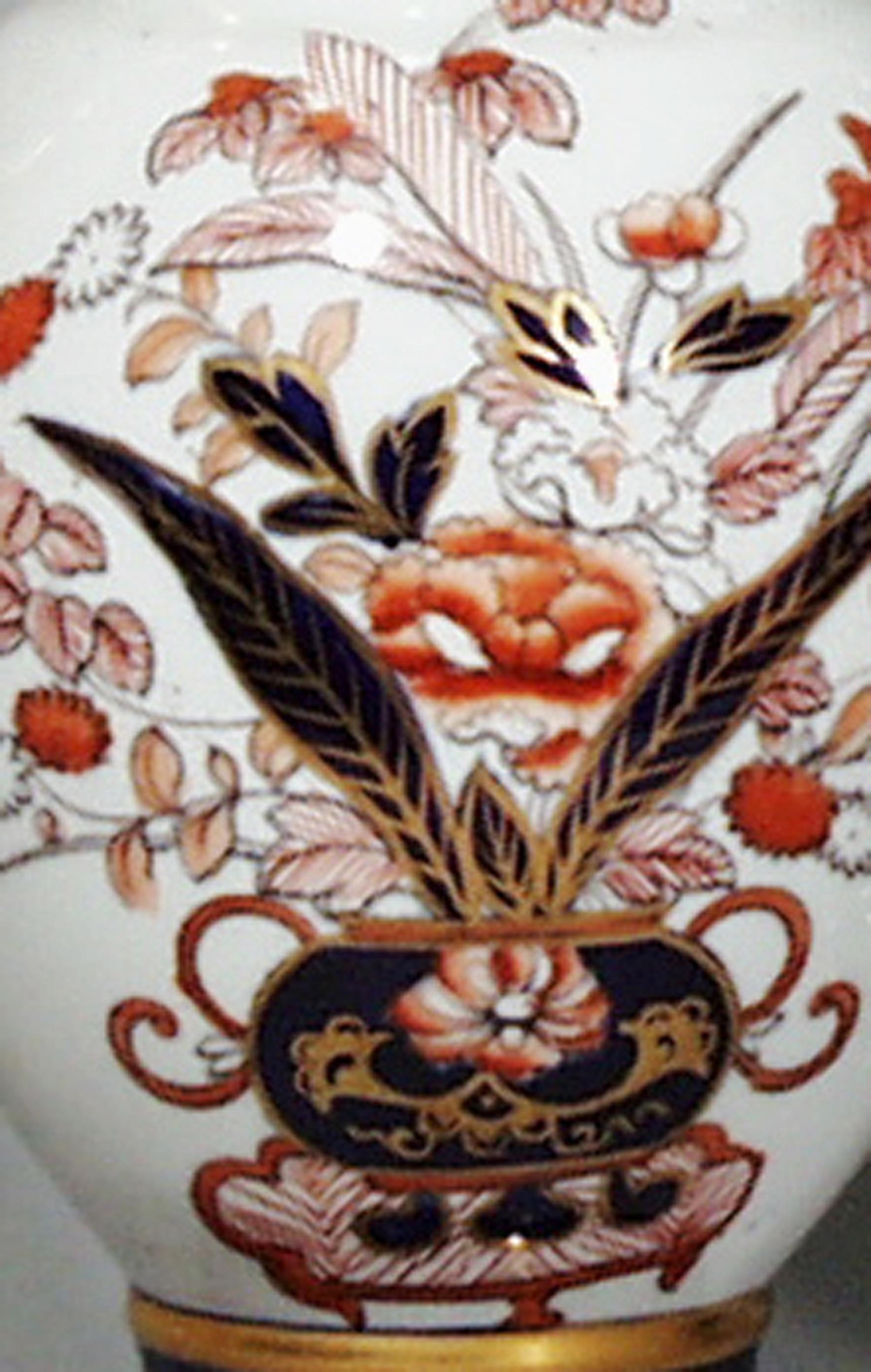 Mason's Ironstone-Vasen mit Japan-Muster, ein Paar (William IV.) im Angebot