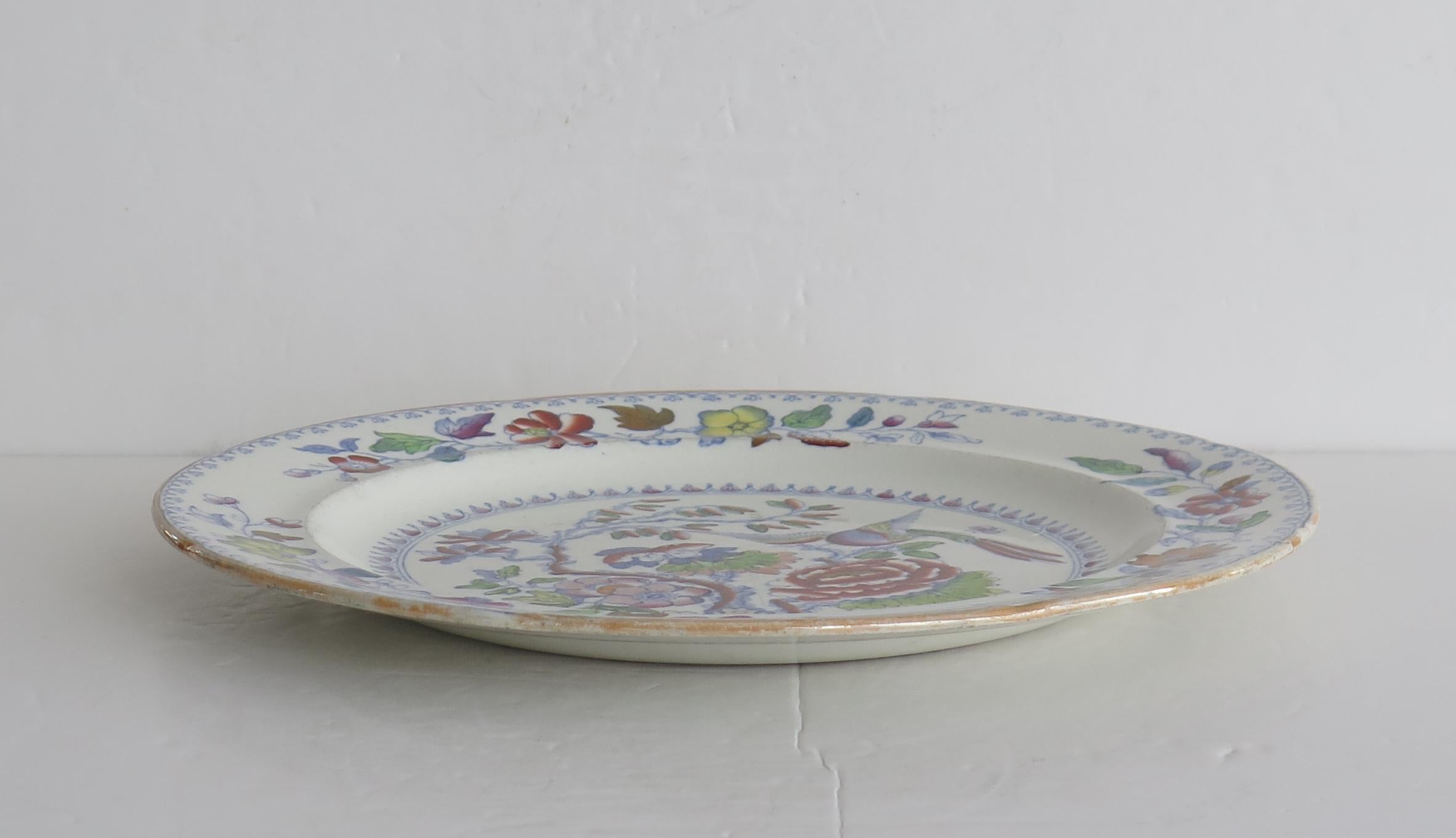 Inglese Piatto da pranzo grande in Ironstone di Mason con motivo Flying Bird, 1860 ca. in vendita