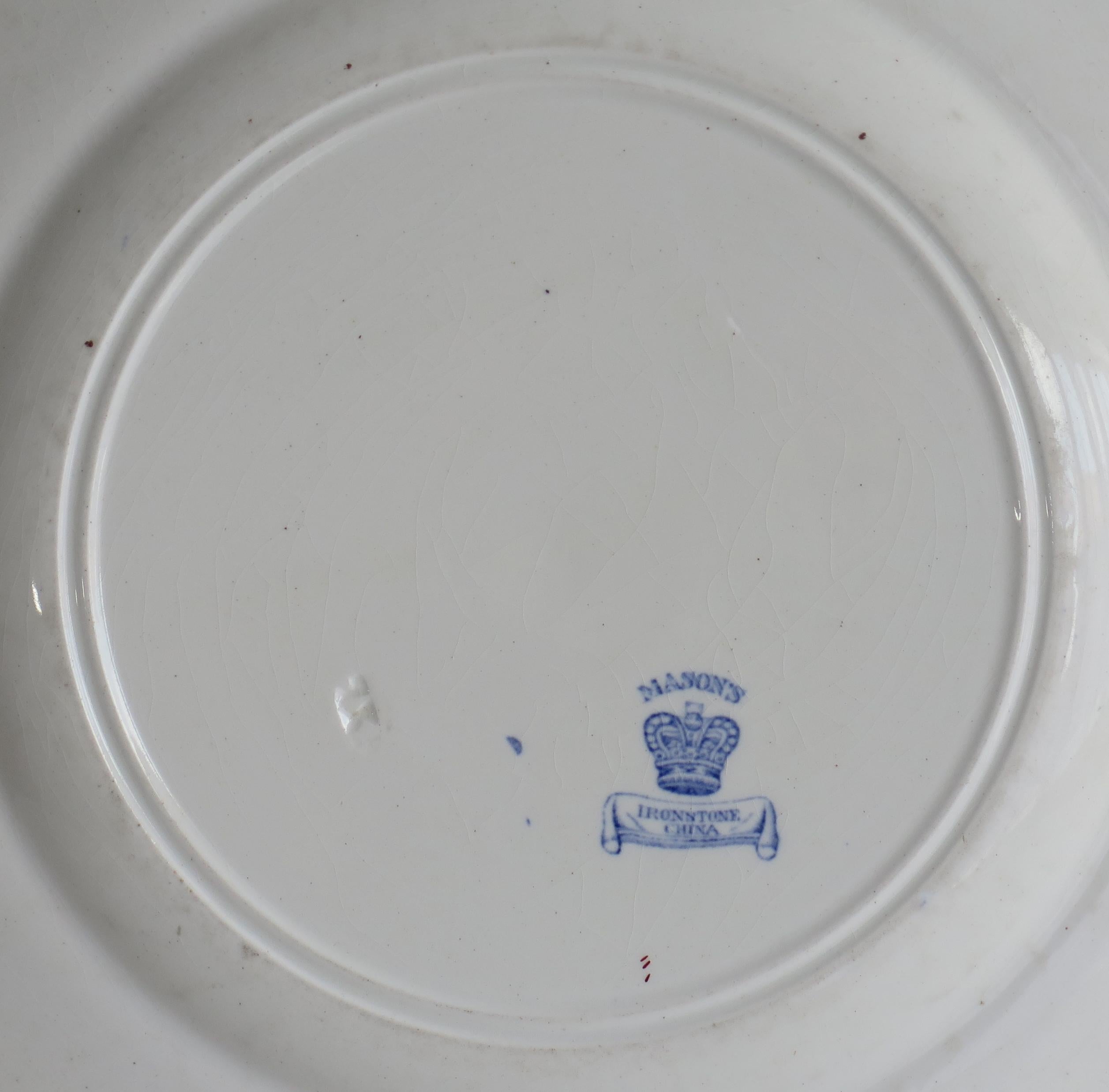 XIX secolo Piatto da pranzo grande in Ironstone di Mason con motivo Flying Bird, 1860 ca. in vendita