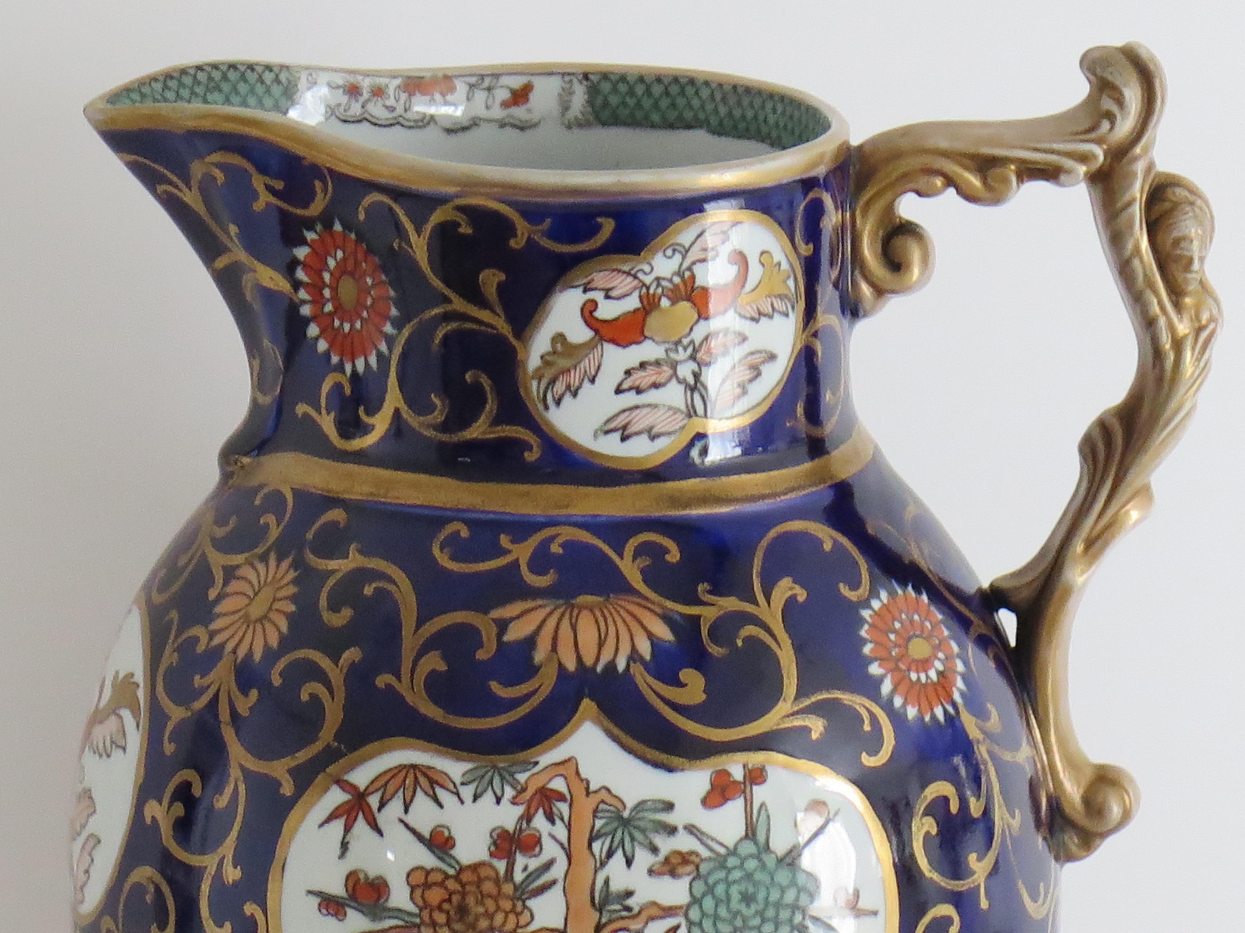 Brocca o brocca grande in Mason's Ironstone Blue Hawthorne Ptn, forma rara, CIRCA 1830 in vendita 4