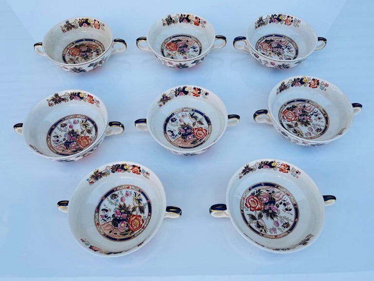 Mason's Ironstone Mandarin Bowls, Salad Plates, Saucer Plates and 2 Cups In Good Condition For Sale In Los Angeles, CA