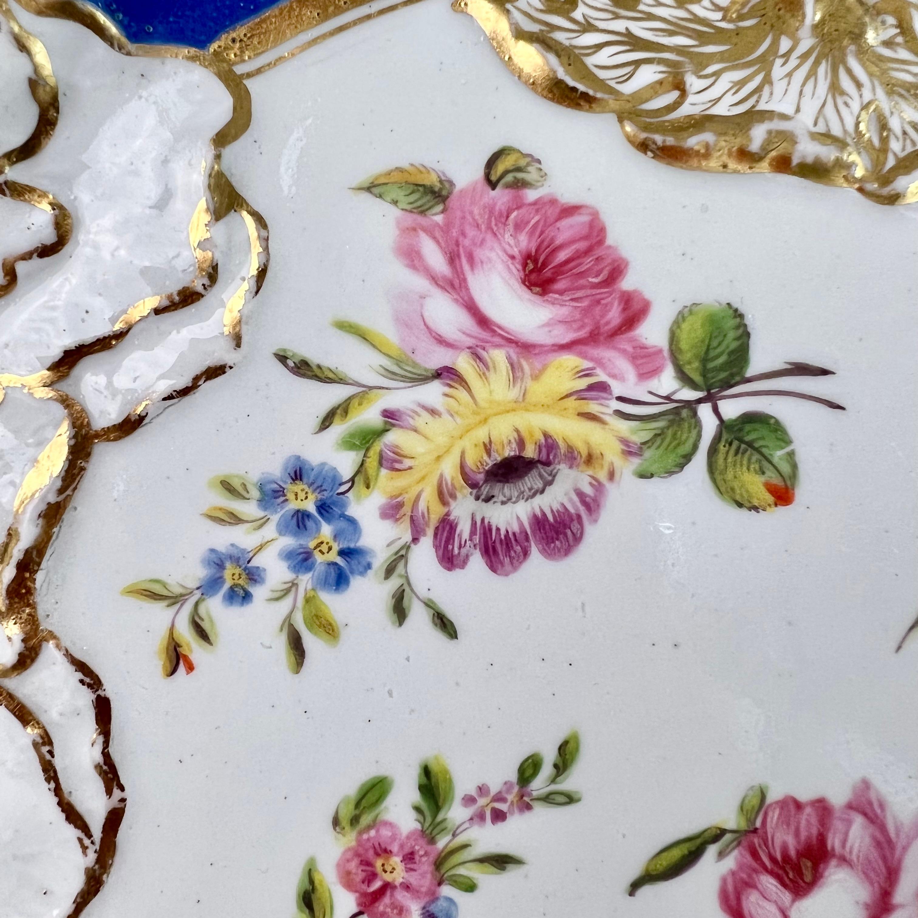 Mason's Ironstone Plate, Cabbage Moulded Blue with Flowers, ca 1840 In Good Condition In London, GB