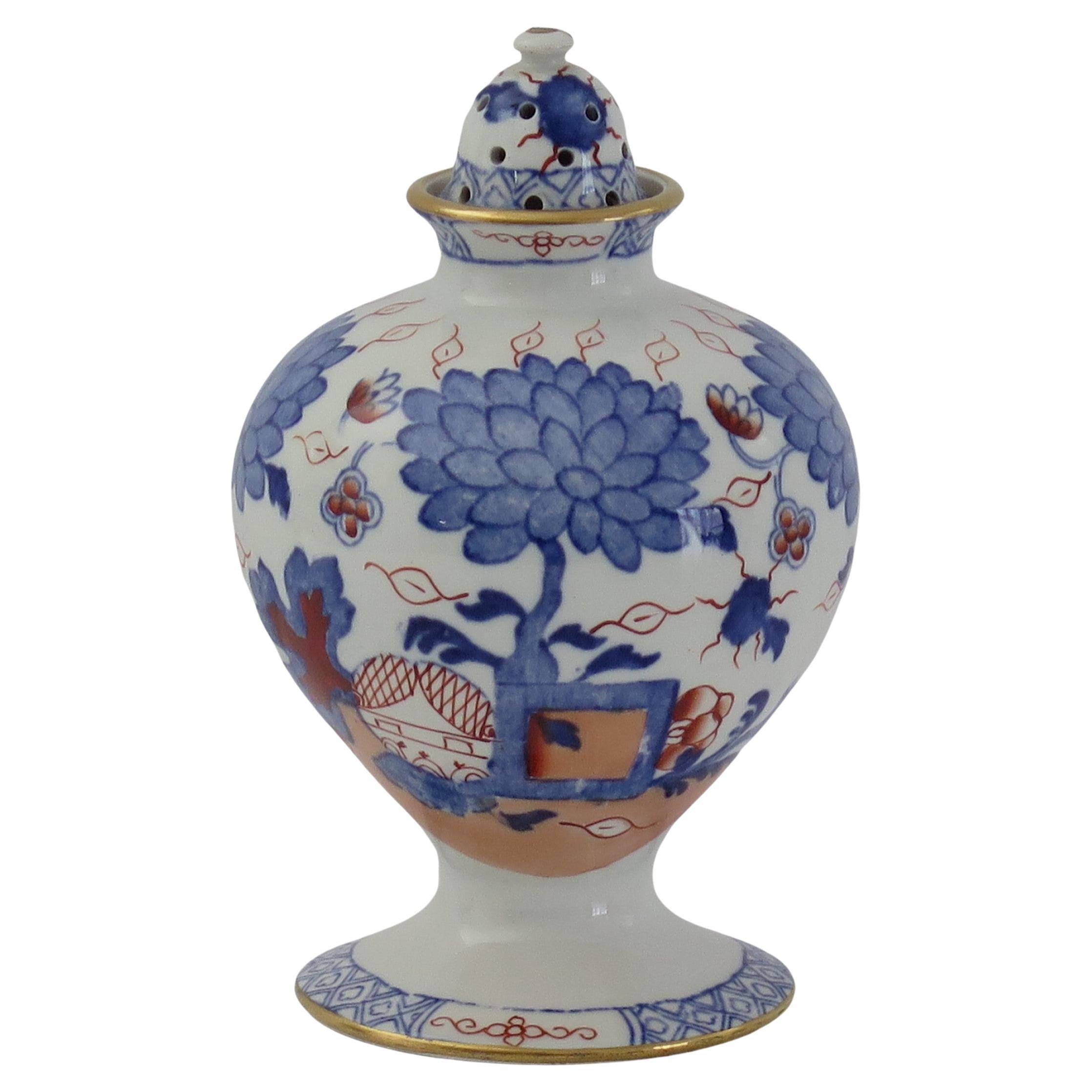 Vase et couvercle Pot-Pourri Mason's Ironstone à motif Jardinière  Circa 1890