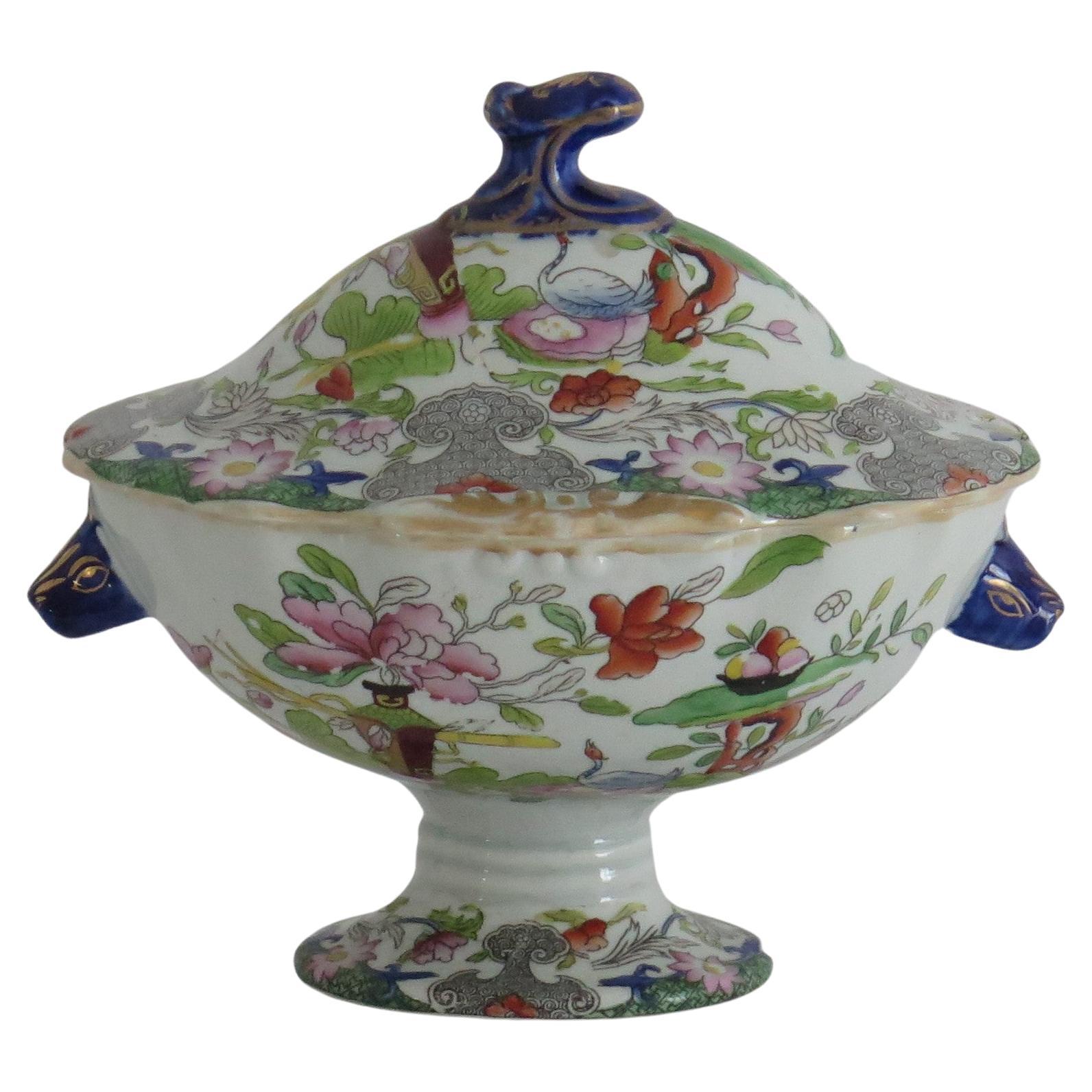 Mason's Ironstone Sauce Tureen & Cover Table & Flower Pot Ptn, Georgian Ca 1818 For Sale