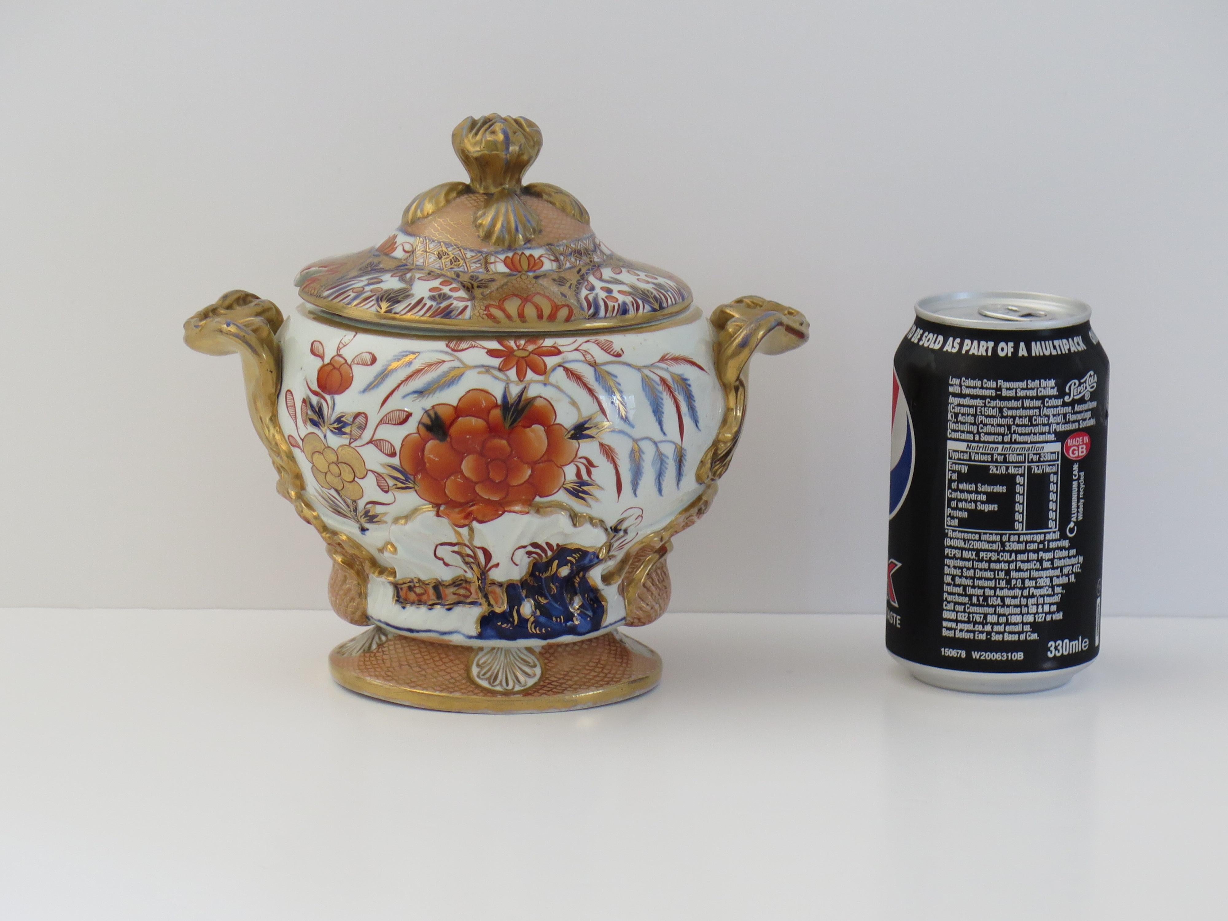 Mason's Ironstone Sauce Tureen in Fence, Rock & Blue Willow Pattern, circa 1818 For Sale 13