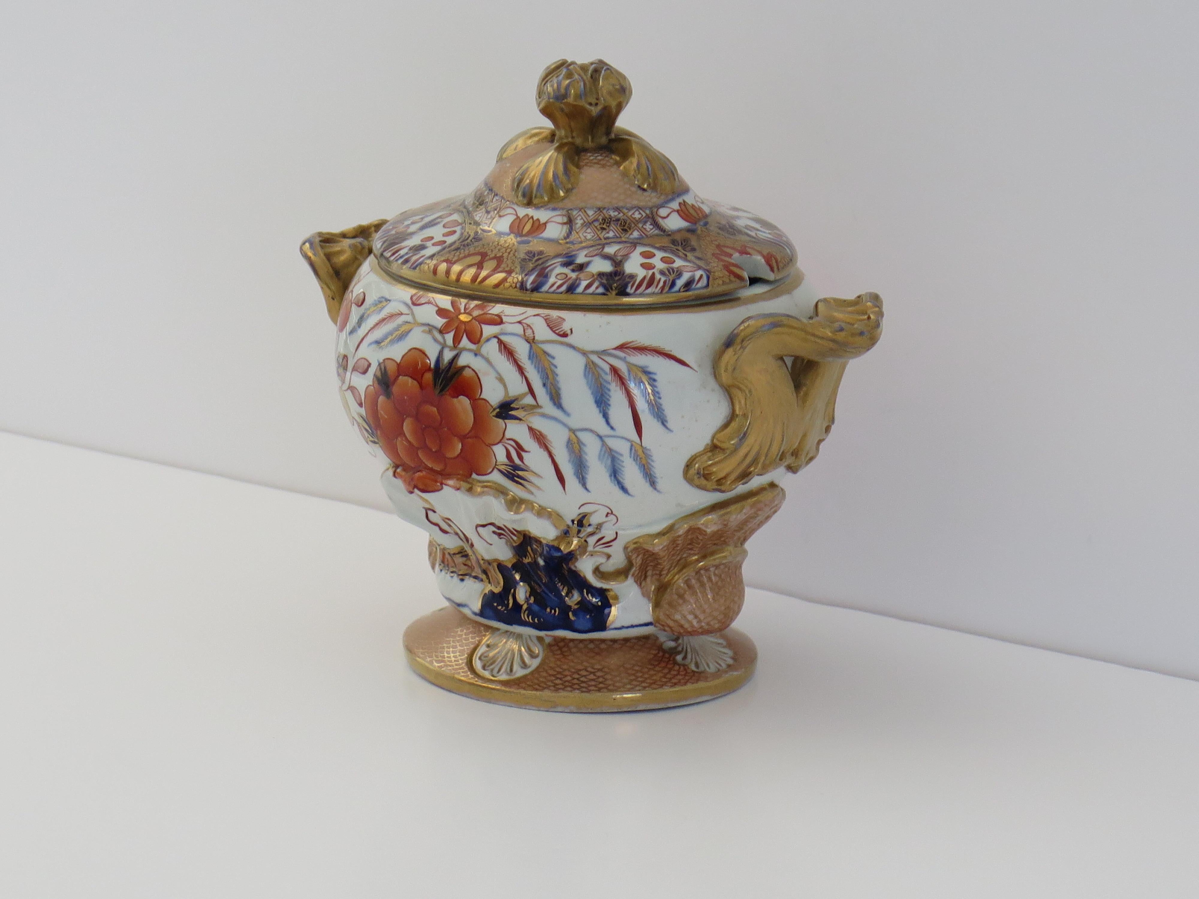 English Mason's Ironstone Sauce Tureen in Fence, Rock & Blue Willow Pattern, circa 1818 For Sale