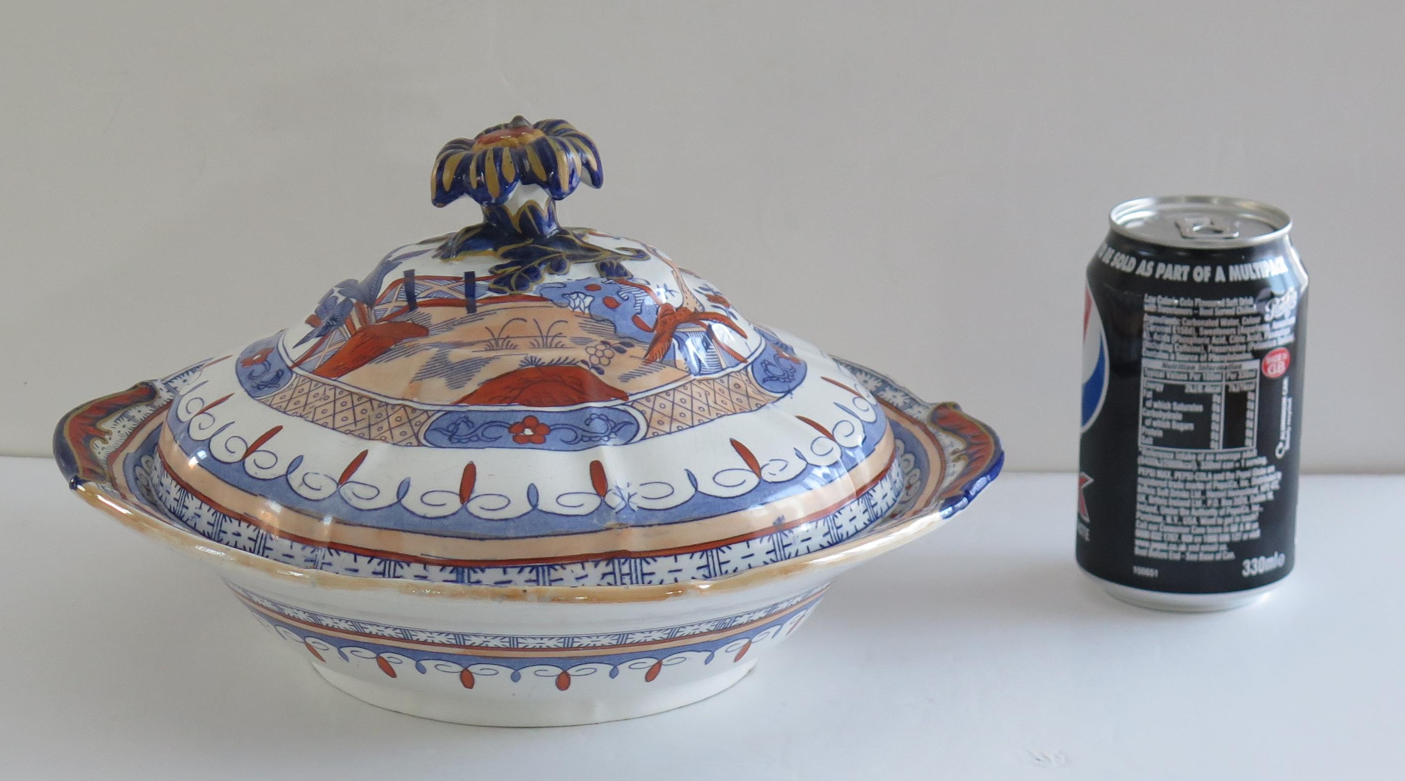 Mason's Ironstone Tureen & Cover Fence in Prunus & Plantain Pattern, Circa 1830 For Sale 4