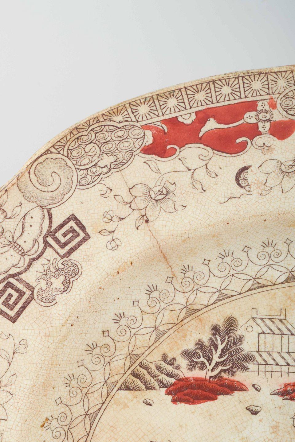 Mason's. Große ovale Schale aus Keramik mit chinesisch inspirierten Motiven, 19. (Britisch) im Angebot