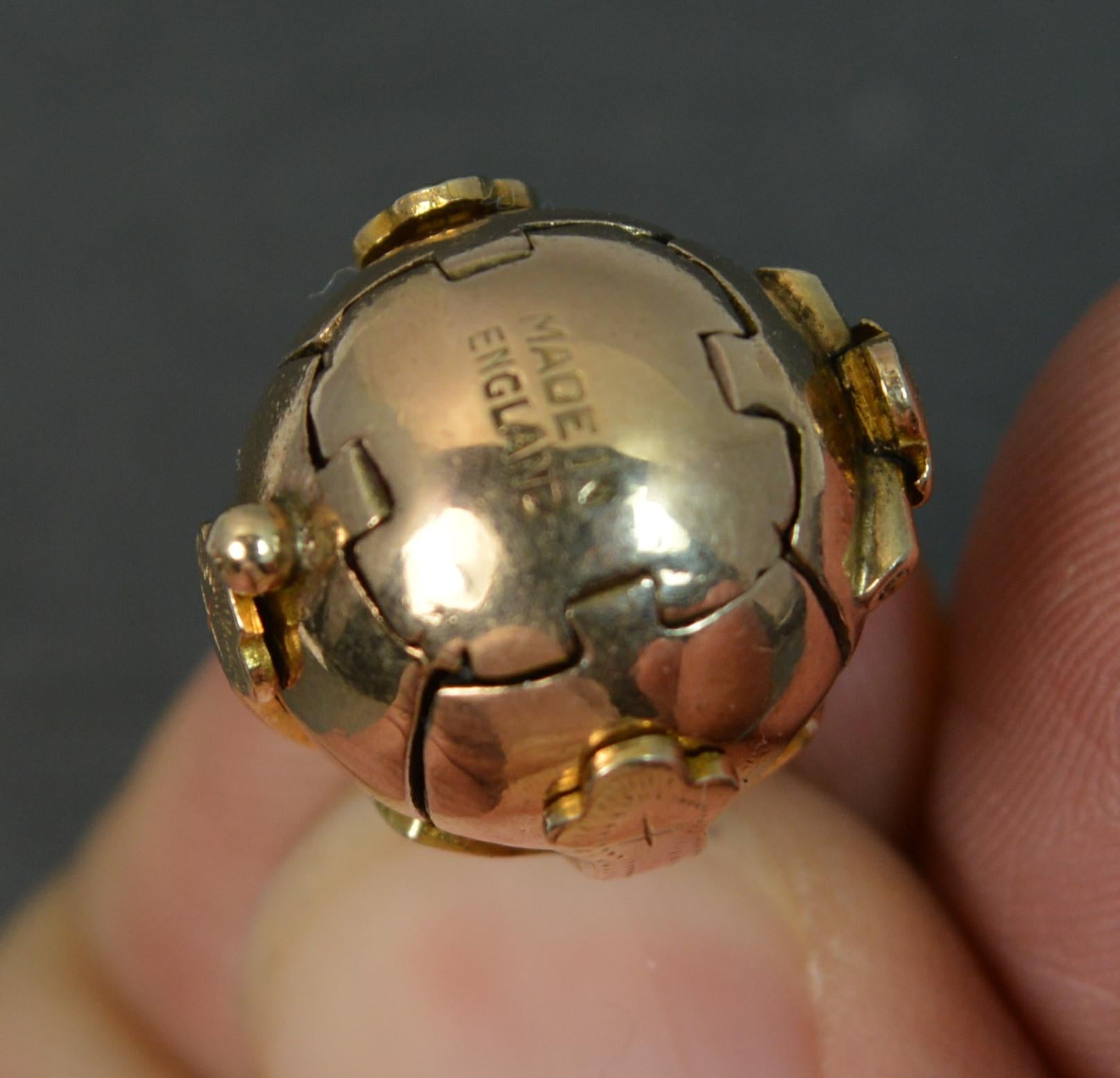 Modern Masons Masonic 9 Carat Gold and Silver Ball Fob or Pendant