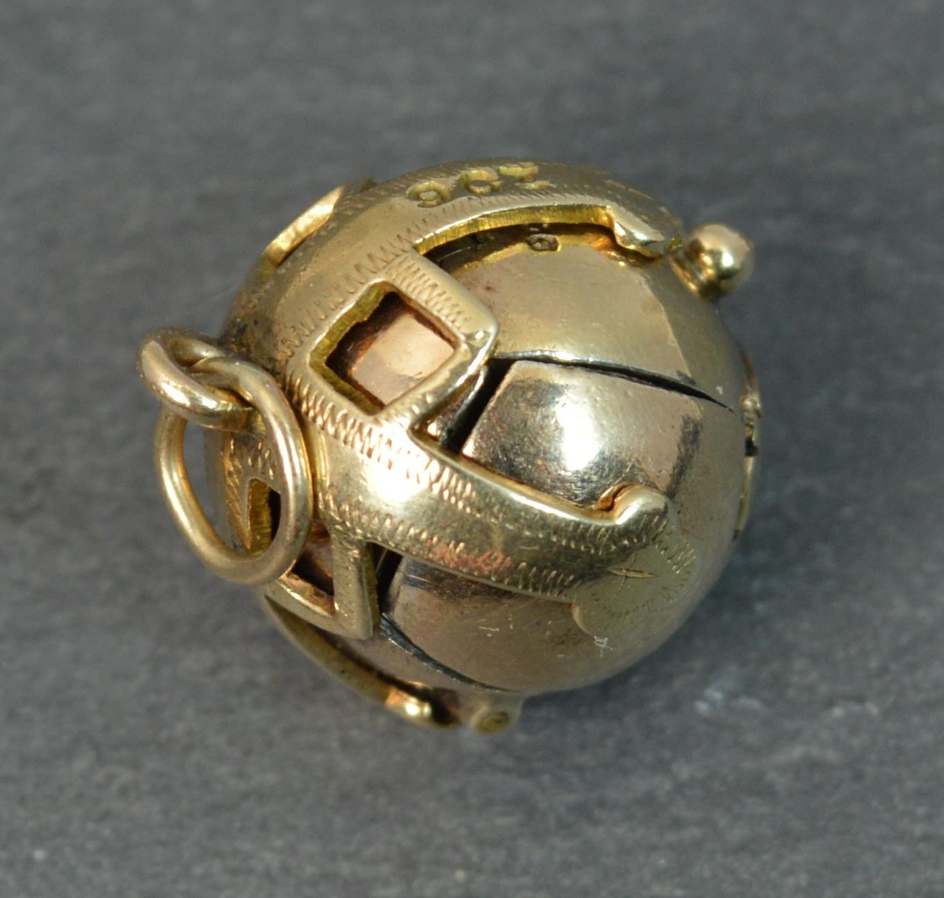 Women's or Men's Masons Masonic 9 Carat Gold and Silver Ball Fob or Pendant