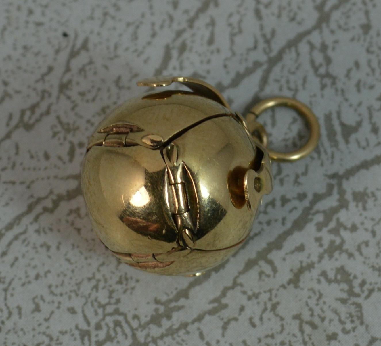 Masons Masonic Solid 9 Carat Gold Ball Fob or Pendant 7
