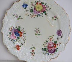Piatto in porcellana Masons dipinto a mano in spray centrale con bordi misti, 1815 ca.