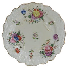 Assiette en porcelaine de Mason peinte à la main en aérosol central avec bordure mixte, vers 1815