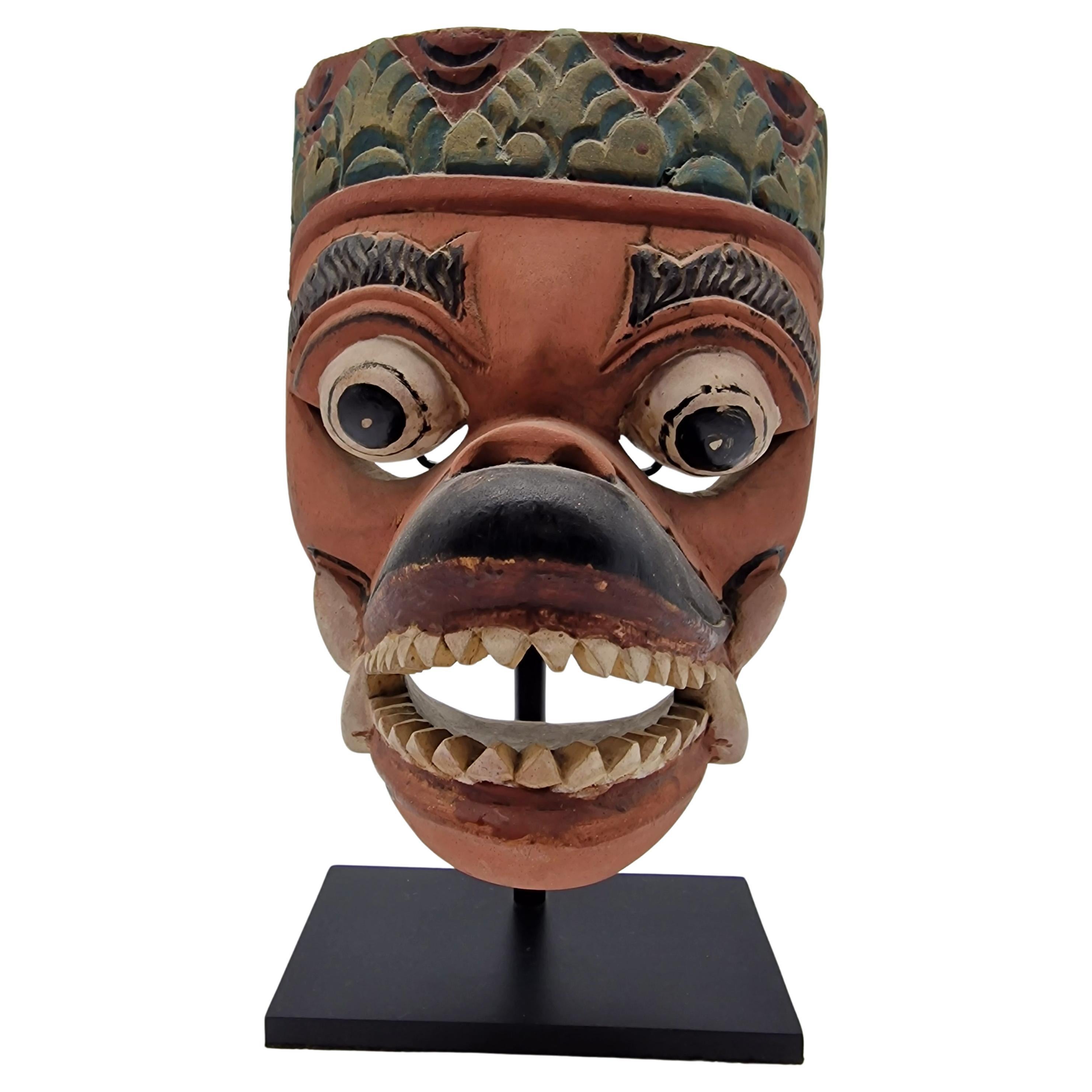 Masque Balinais soclé