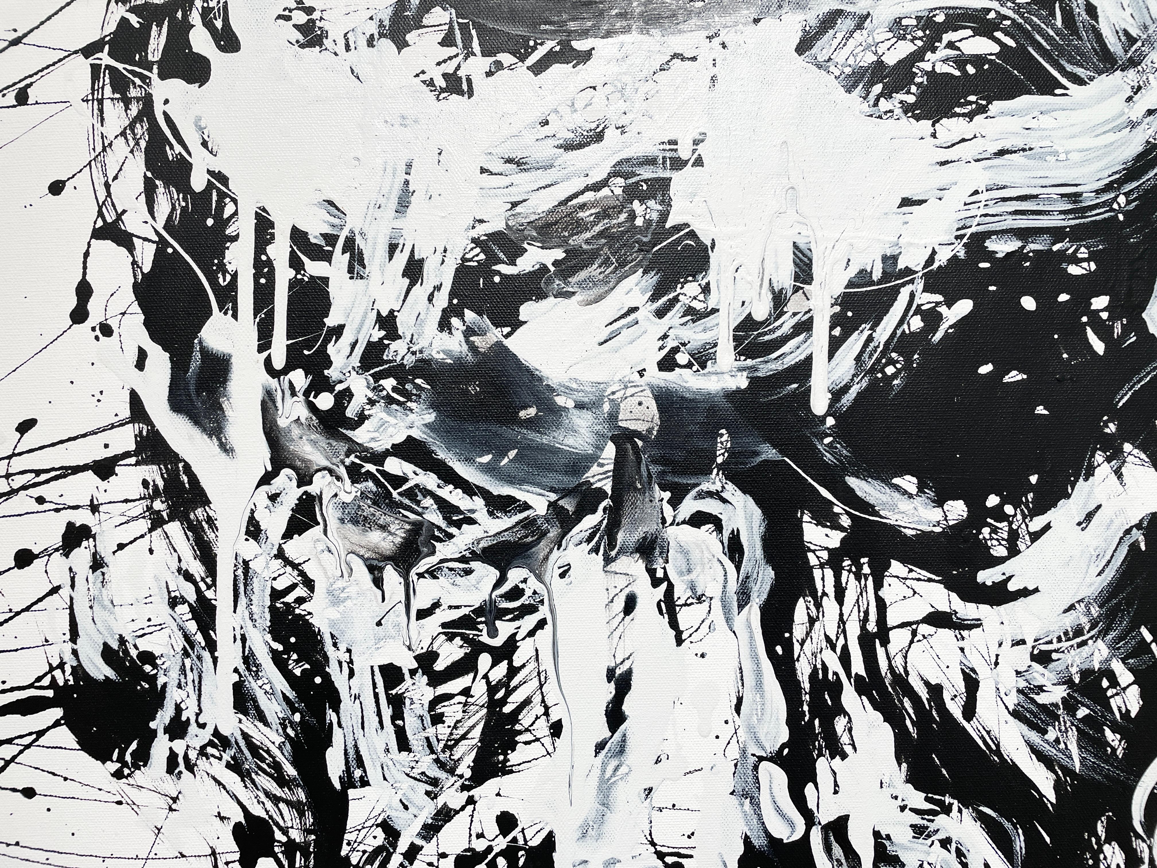„Stoic“ von Masri – Abstraktes Schwarz-Weiß-Porträt – Gemälde in Mischtechnik im Angebot 4