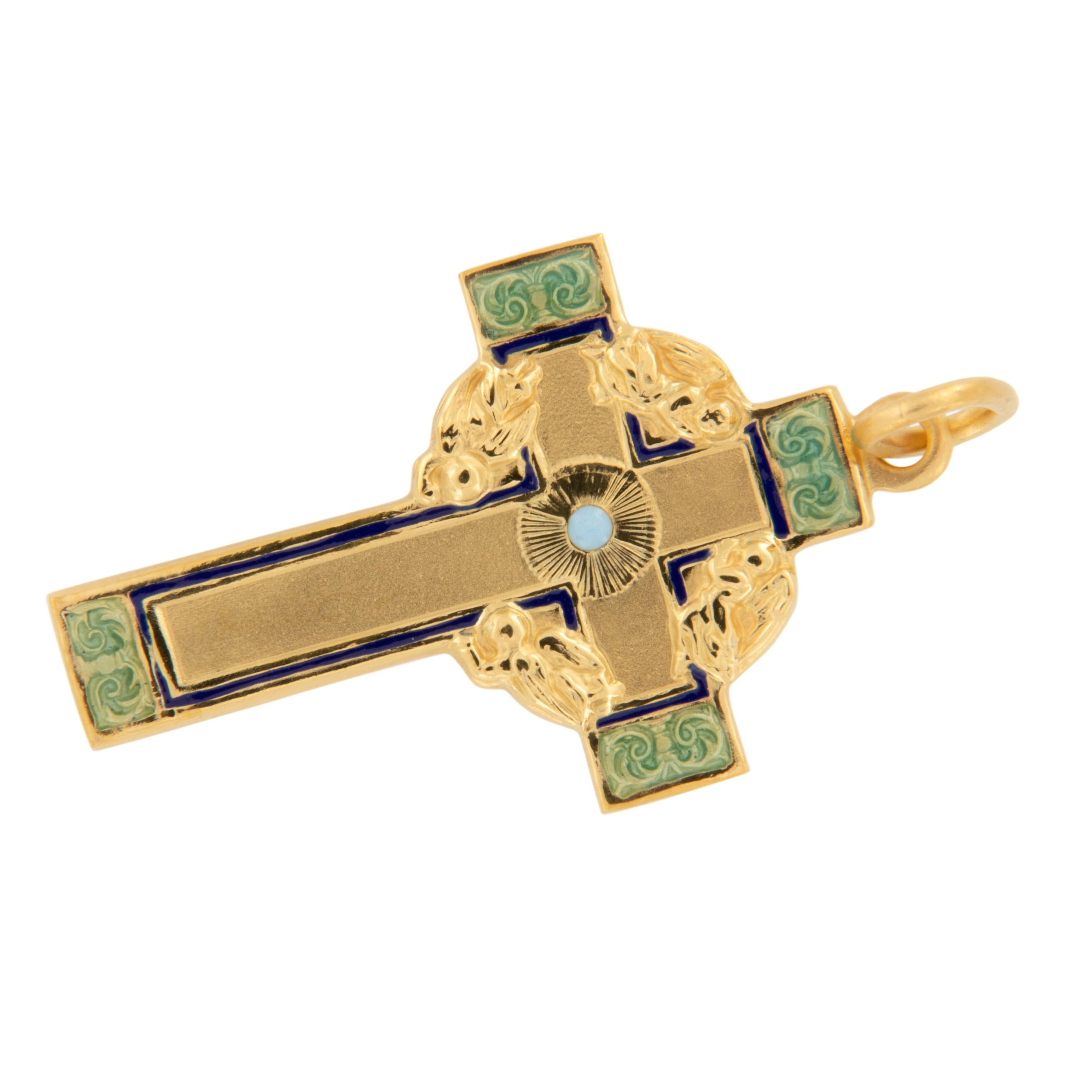 Masriera 18 Karat Yellow Gold and Enamel Cross In New Condition For Sale In Troy, MI