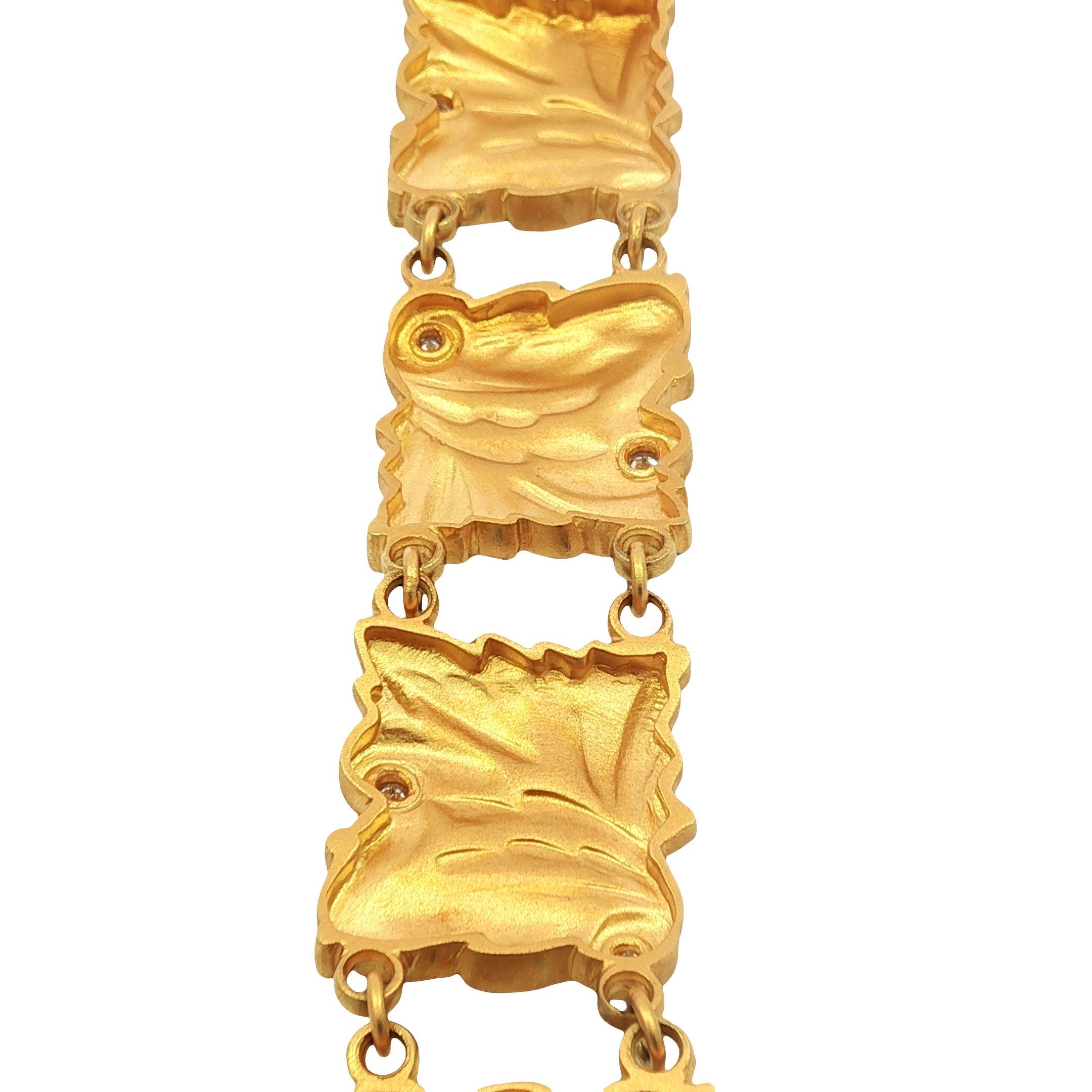 Masriera 18K Diamond Bracelet Plique A Jour Leaf Motif Yellow Gold Size 6.75 In Excellent Condition For Sale In Fairfield, CT