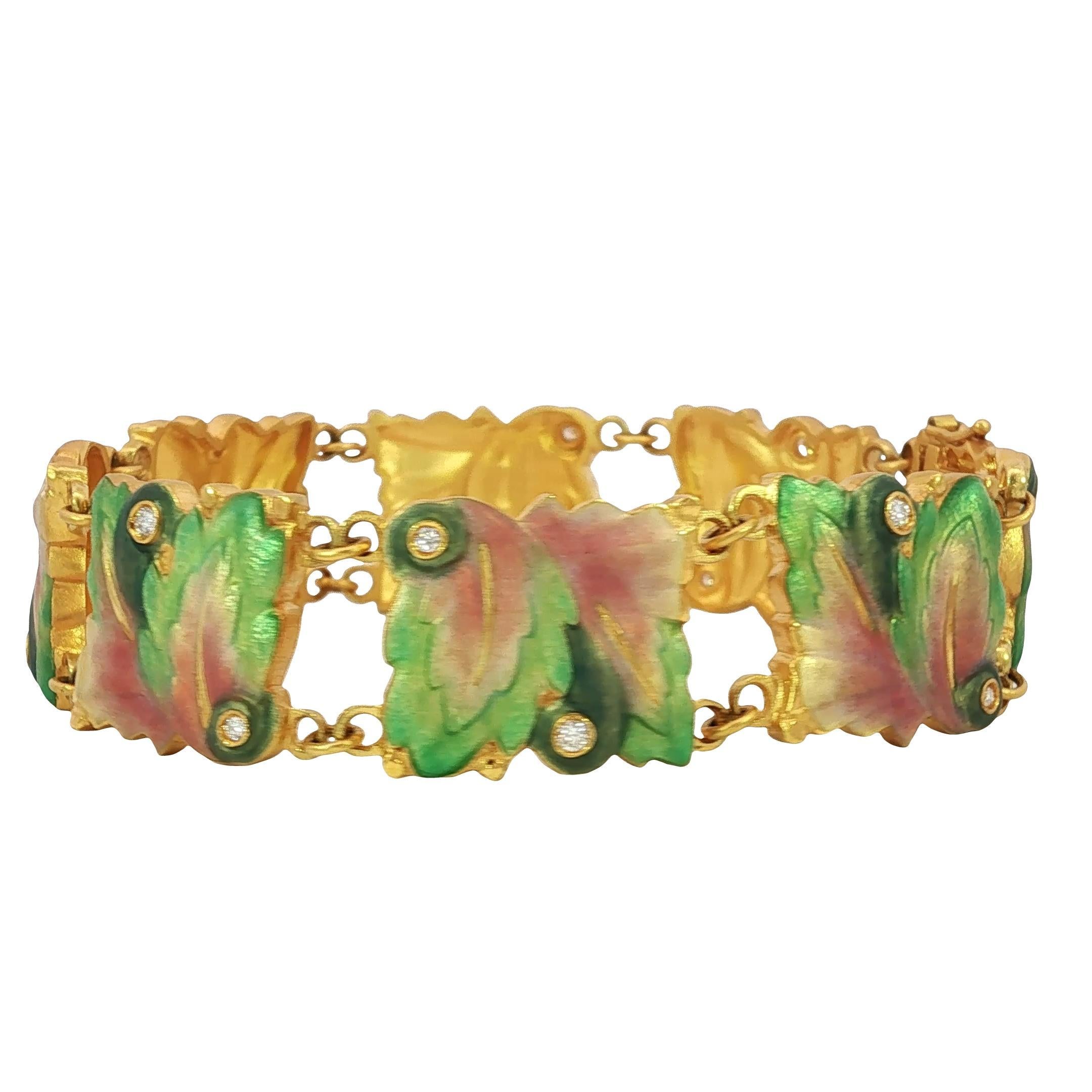 Masriera 18K Diamond Bracelet Plique A Jour Leaf Motif Yellow Gold Size 6.75 For Sale 1