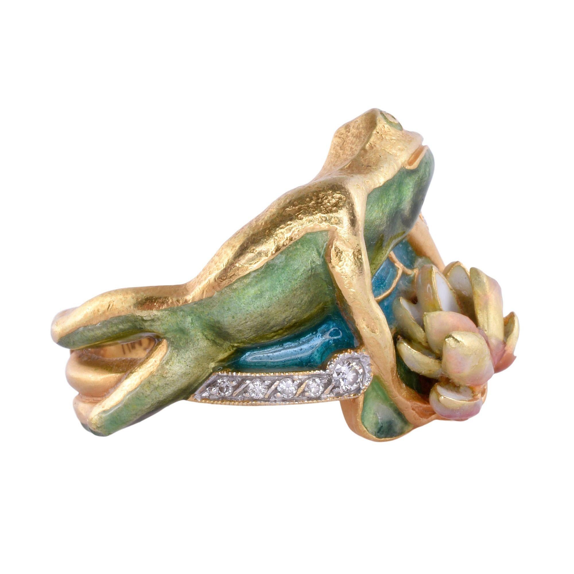 Masriera Ring aus 18 Karat Emaille mit Frosch und Wasserlilien (Rundschliff) im Angebot