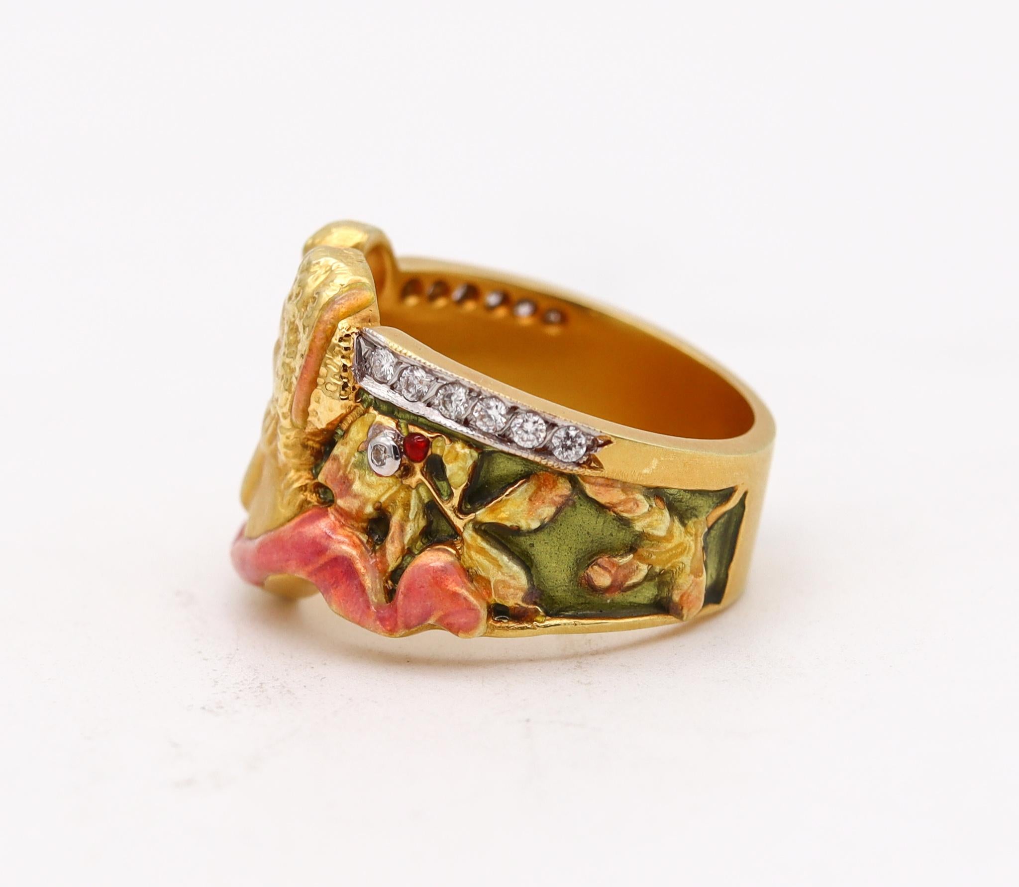 Women's Masriera Art Nouveau Enameled Ring in 18kt Yellow Gold with VS Diamonds For Sale