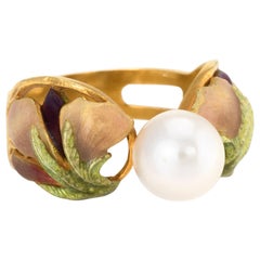 Masriera Cultured Pearl Enamel Ring Estate 18 Karat Gold Fine Jewelry, Spain