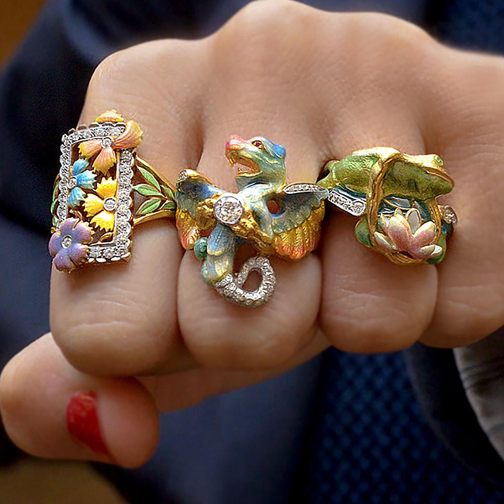 Round Cut Masriera Plique-a-Jour and Champlevé Enamel Frog Motif Ring with Diamonds
