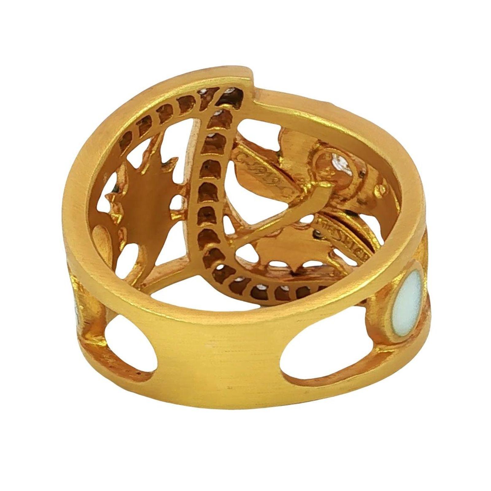 Masriera Plique-a-Jour Enamel Diamond 18K Yellow Gold Leaf Motif Ring Size 7 In Excellent Condition For Sale In Fairfield, CT