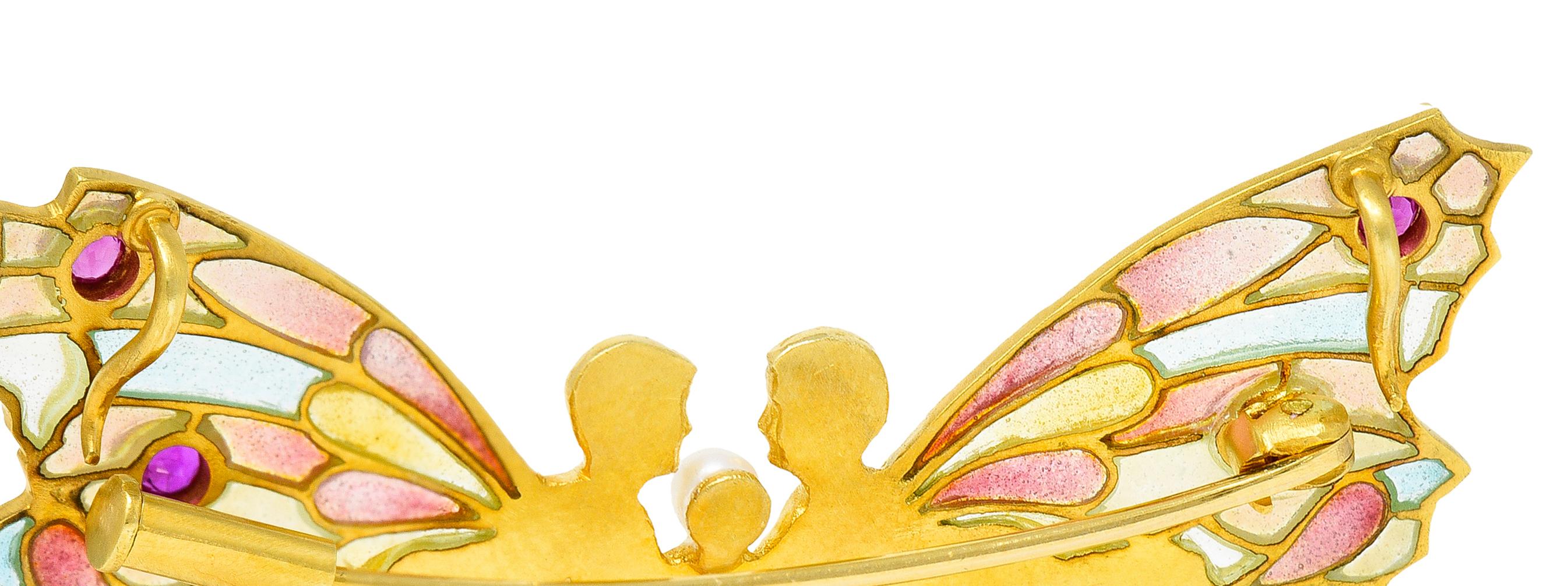 Round Cut Masriera Ruby Pearl Plique-a-Jour Enamel 18 Karat Yellow Gold Fairy Brooch