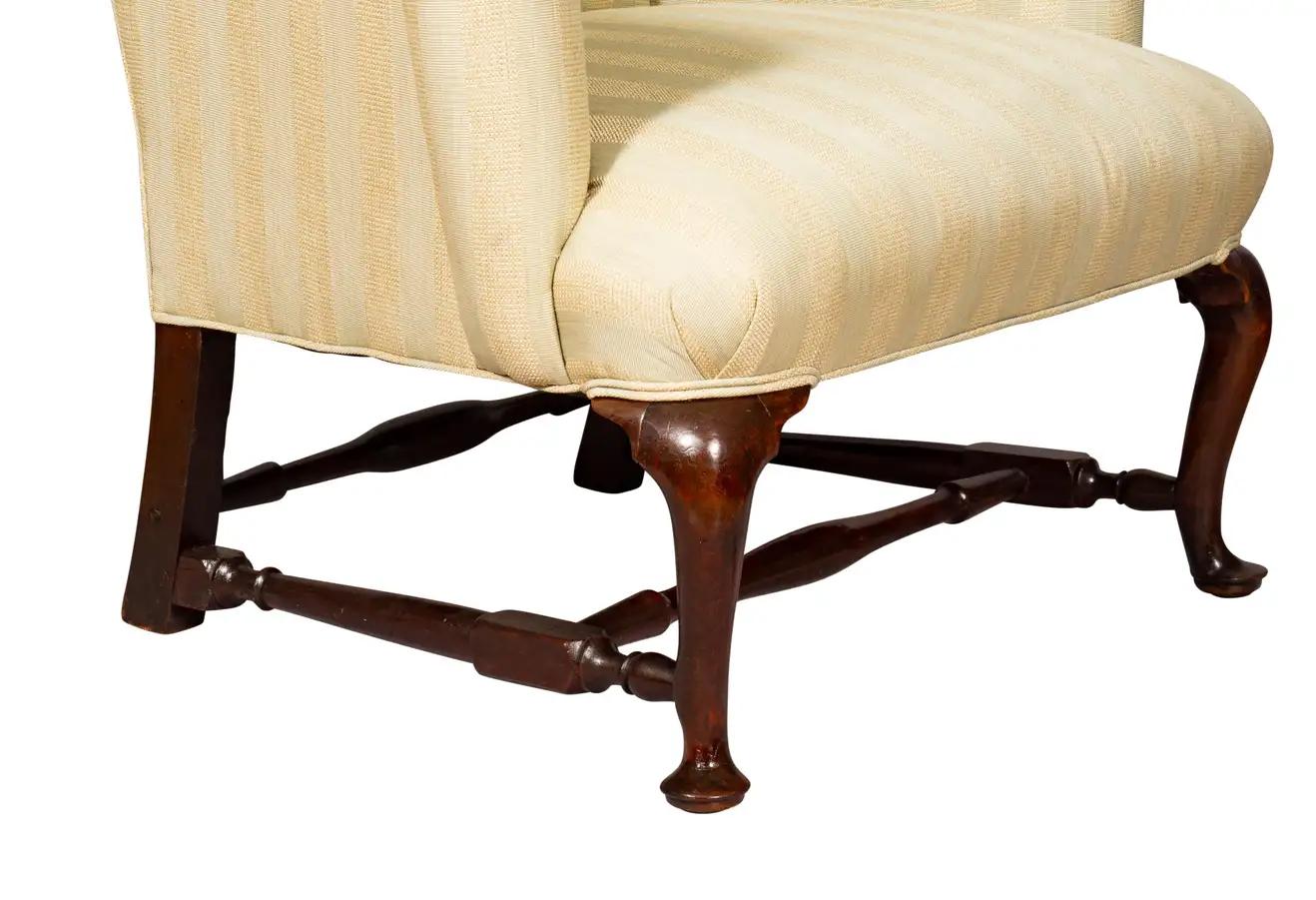 Massachusetts Queen Anne Mahogany Wing Chair 5