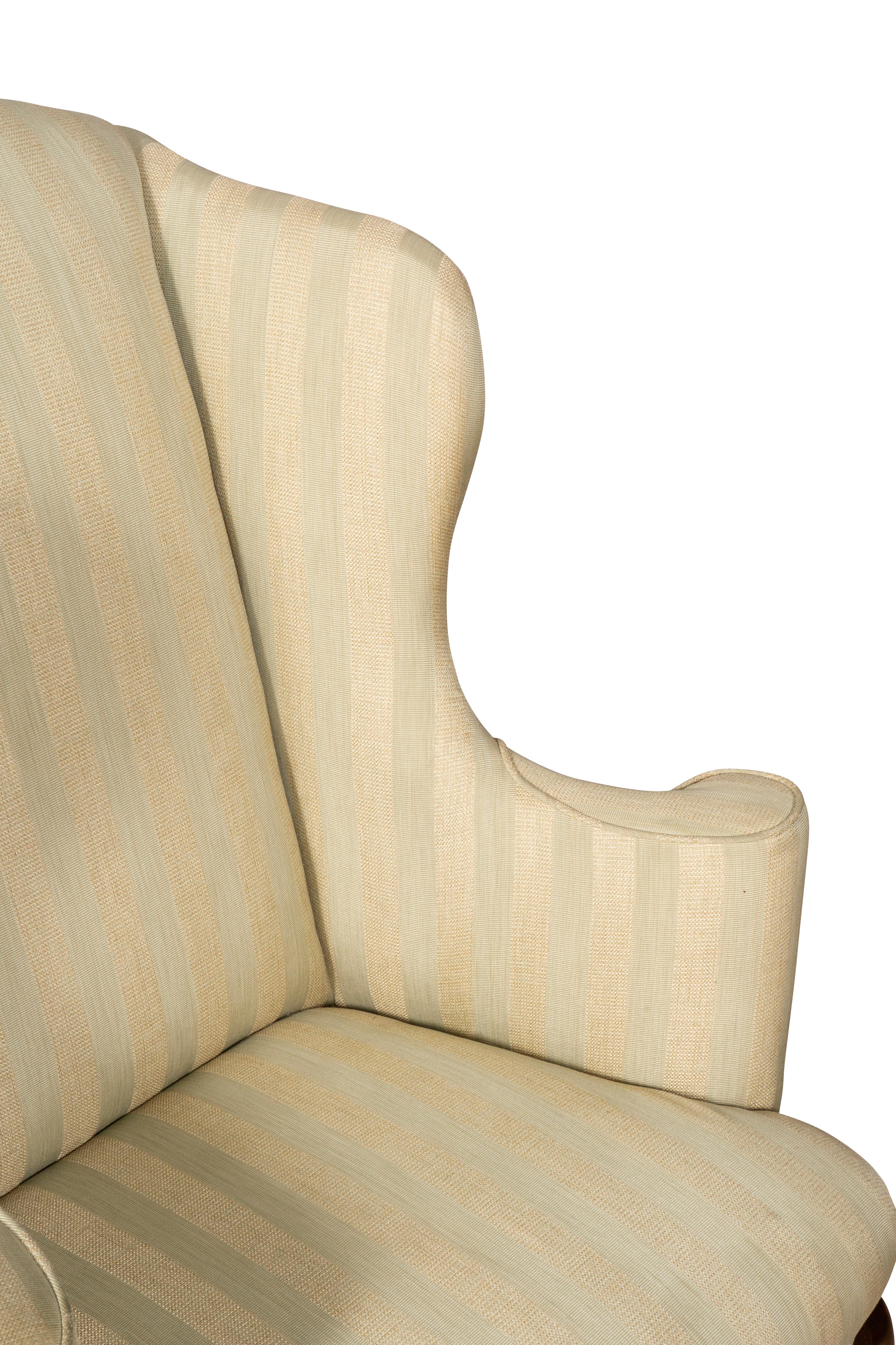 Massachusetts Queen Anne Mahogany Wing Chair 9