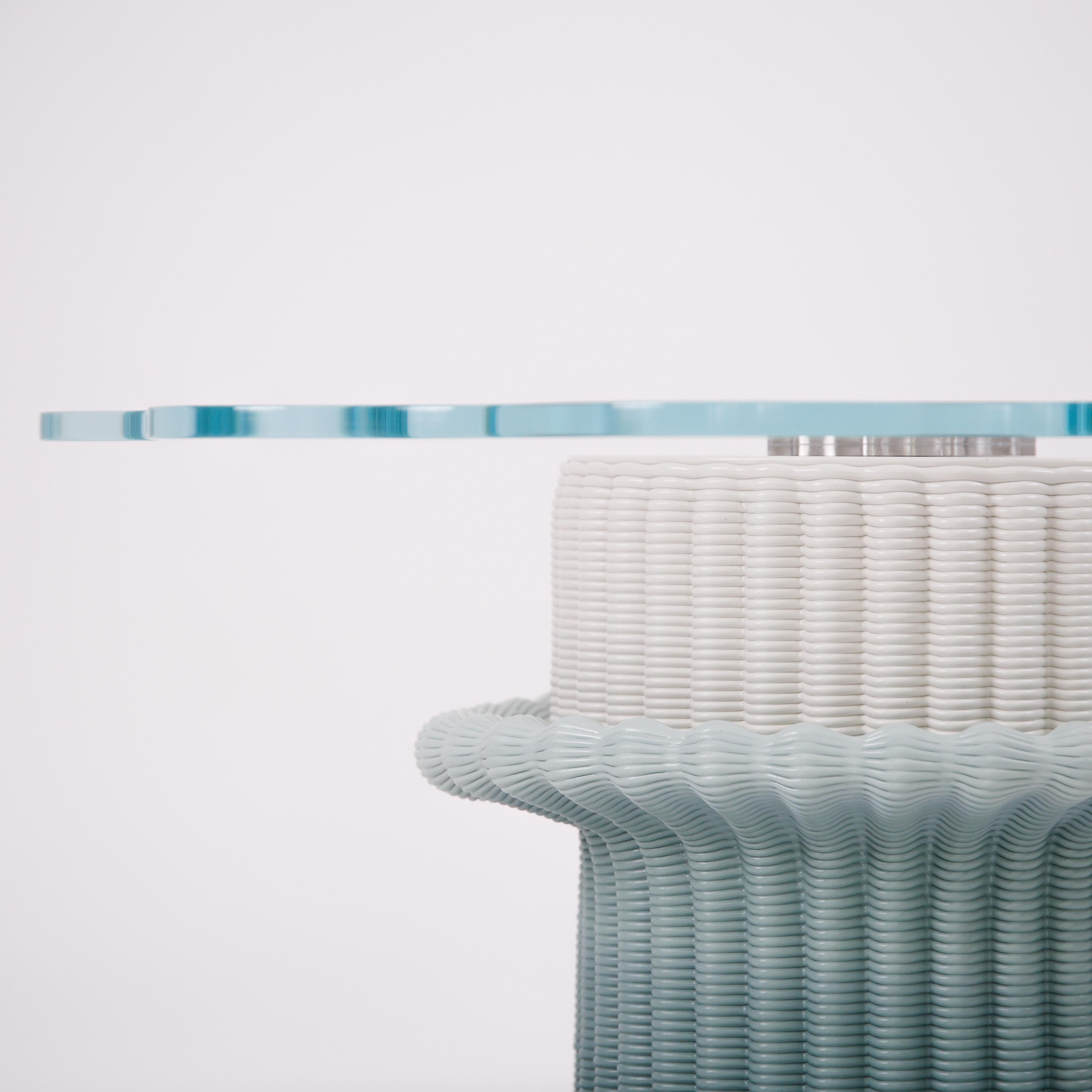 'Massage' Coffee Table 3D Printed in Green & White Gradient Recycled Plastic In New Condition For Sale In São Paulo, BR