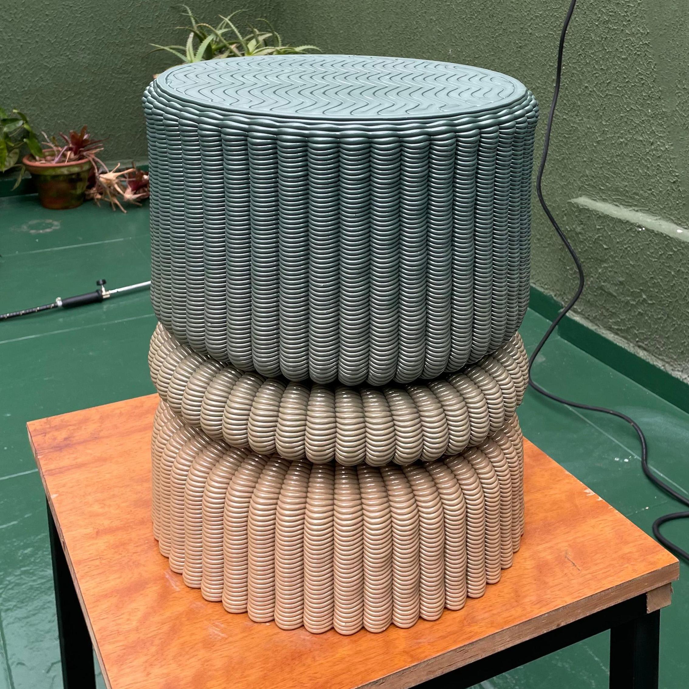 'Massage' Lounge Stool 3D Printed in Green & Ochre Gradient Recycled Plastic im Angebot 1