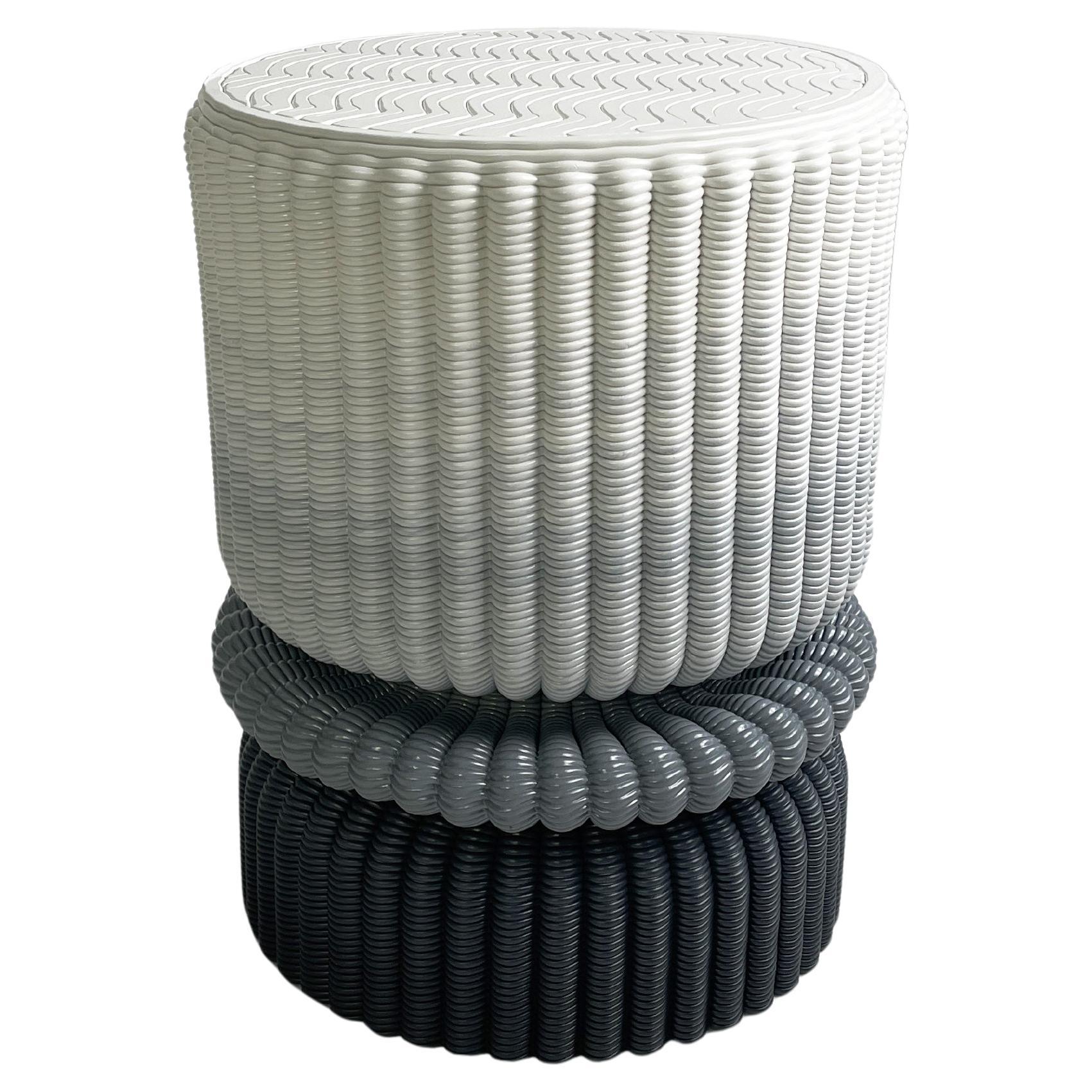 Tabouret de salon "Massage" imprimé en 3D en plastique recyclé dégradé blanc et noir